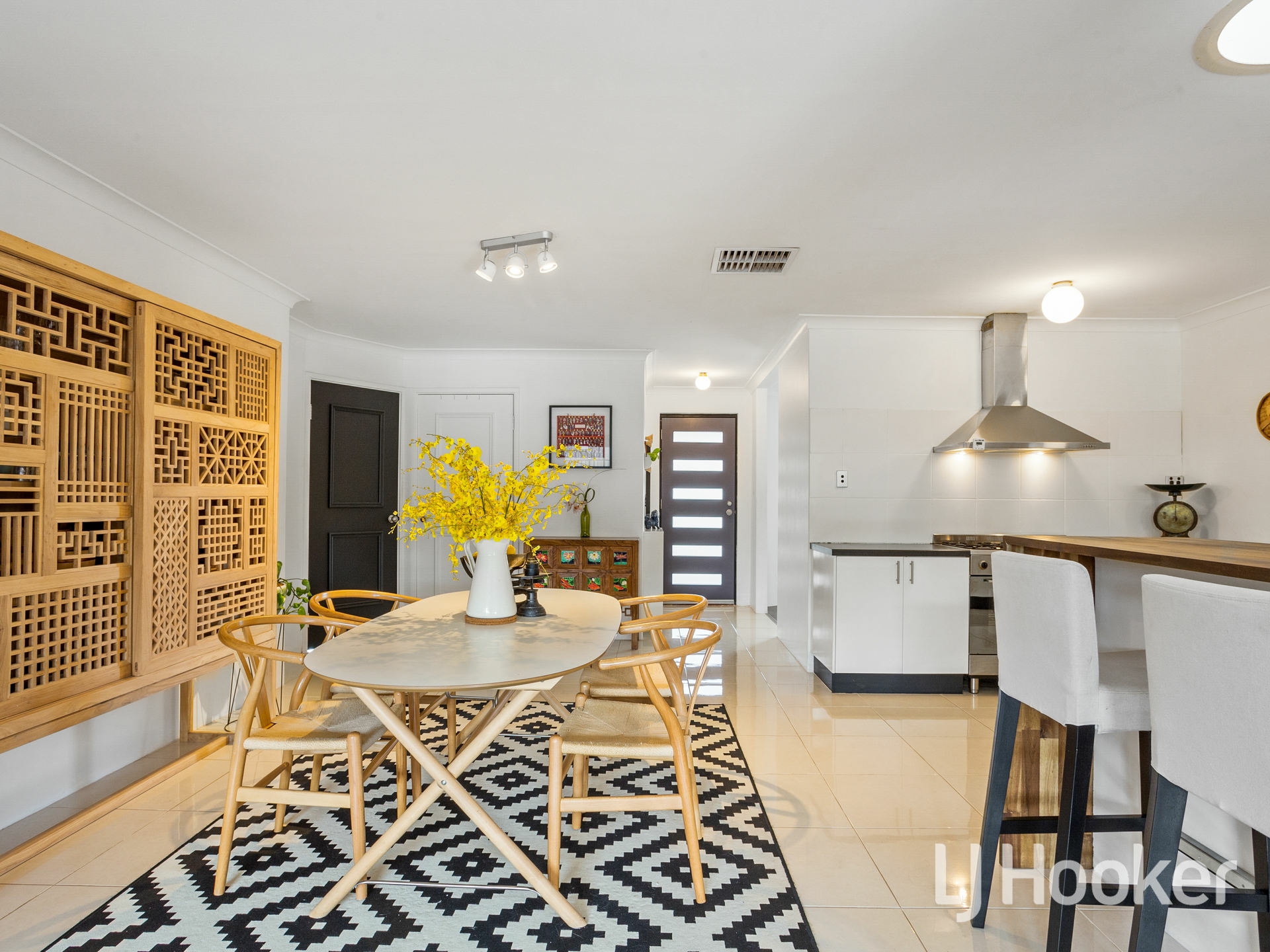 30 Marwood Way, WILLETTON