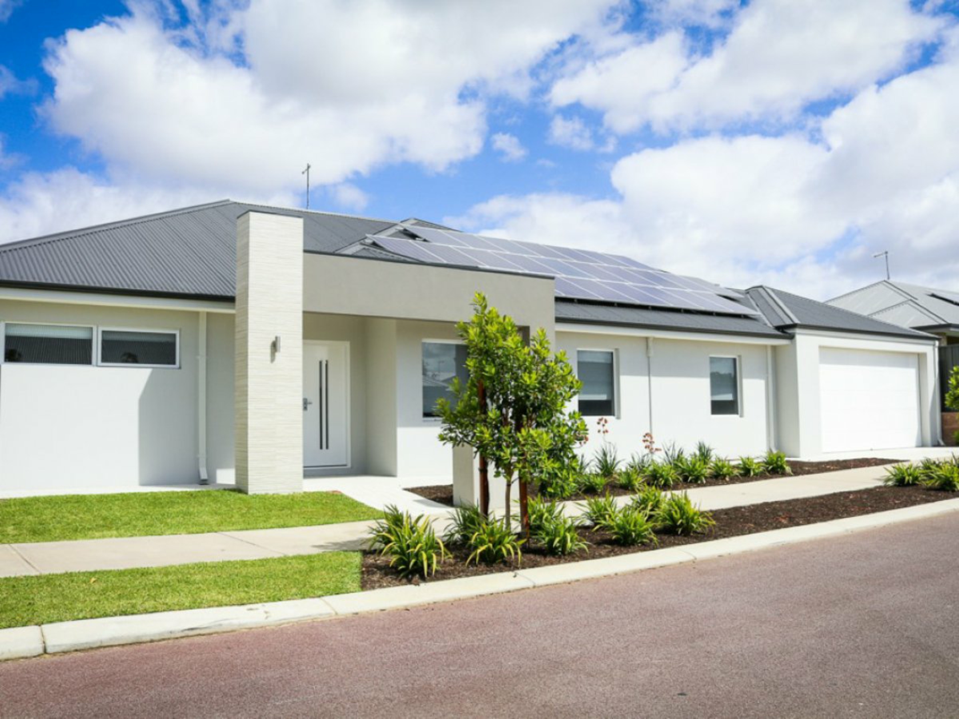 22 Serpentine Drive, SOUTH GUILDFORD