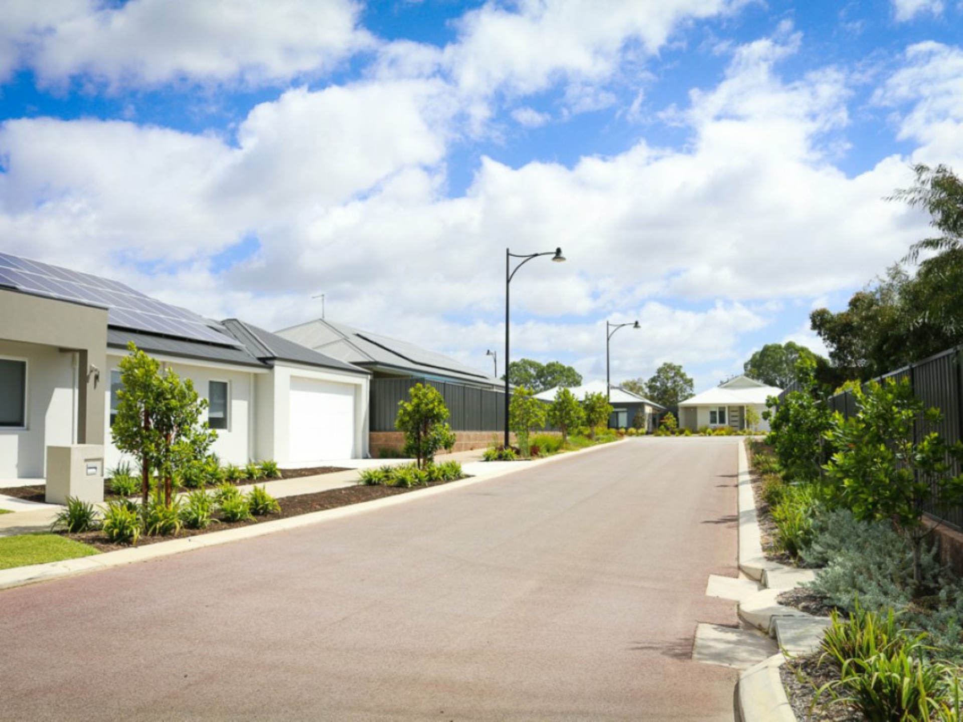 22 Serpentine Drive, SOUTH GUILDFORD
