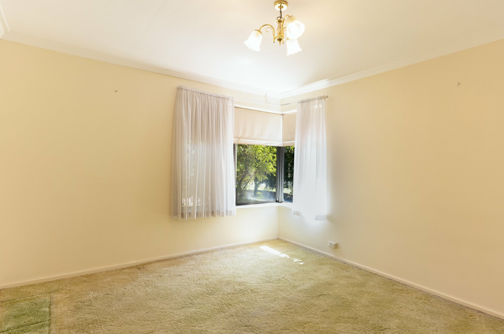 29 Roebuck Drive, SALTER POINT