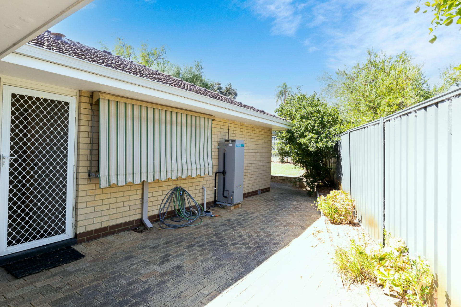 29 Roebuck Drive, SALTER POINT