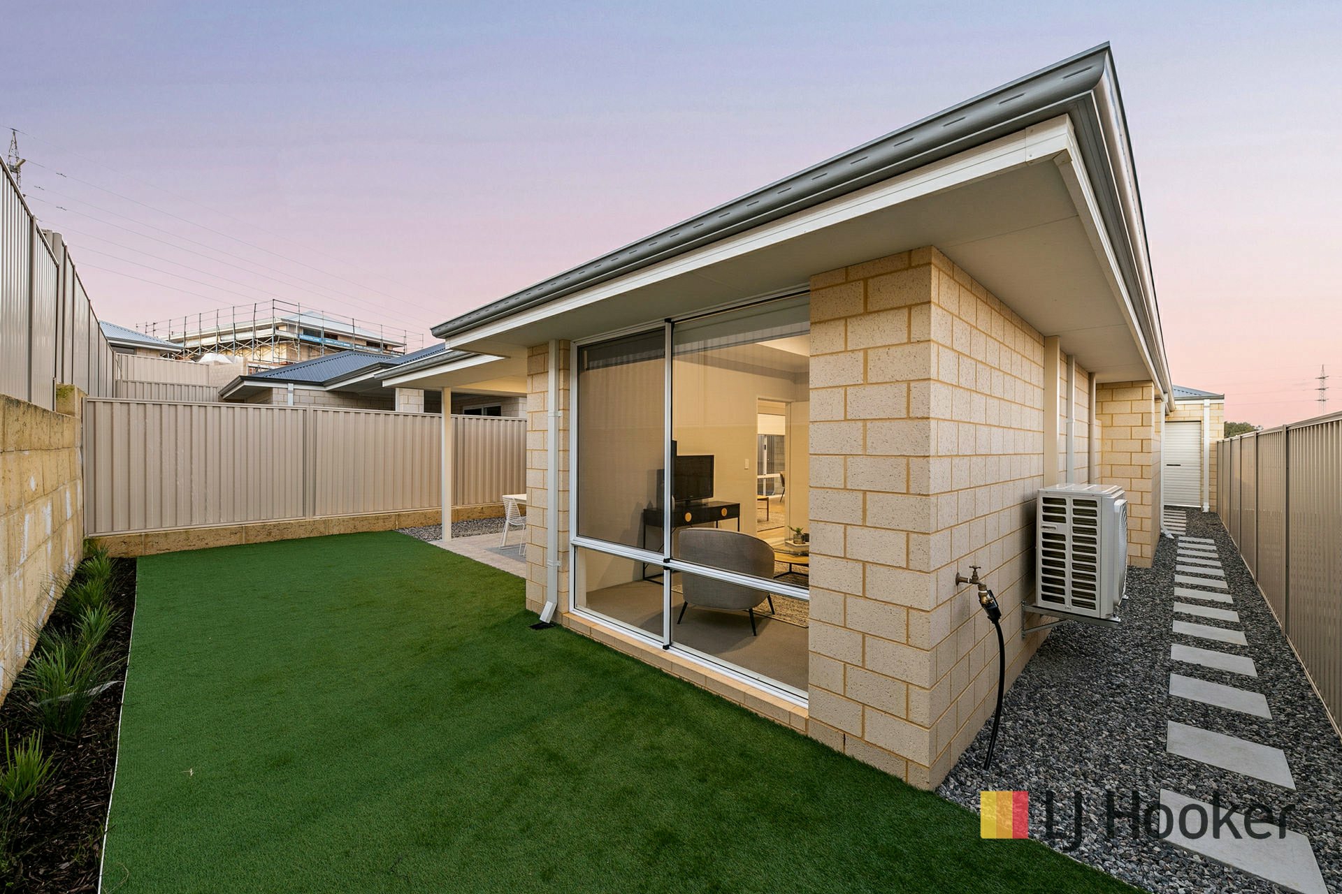 8 Mykonos Road, COOGEE