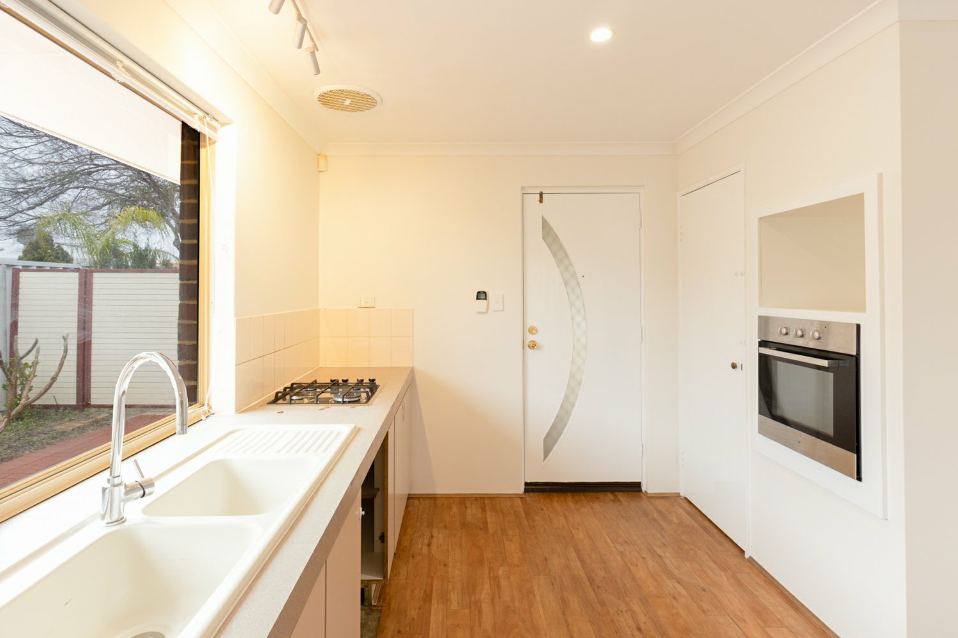 19 Lydiard Retreat, CANNING VALE