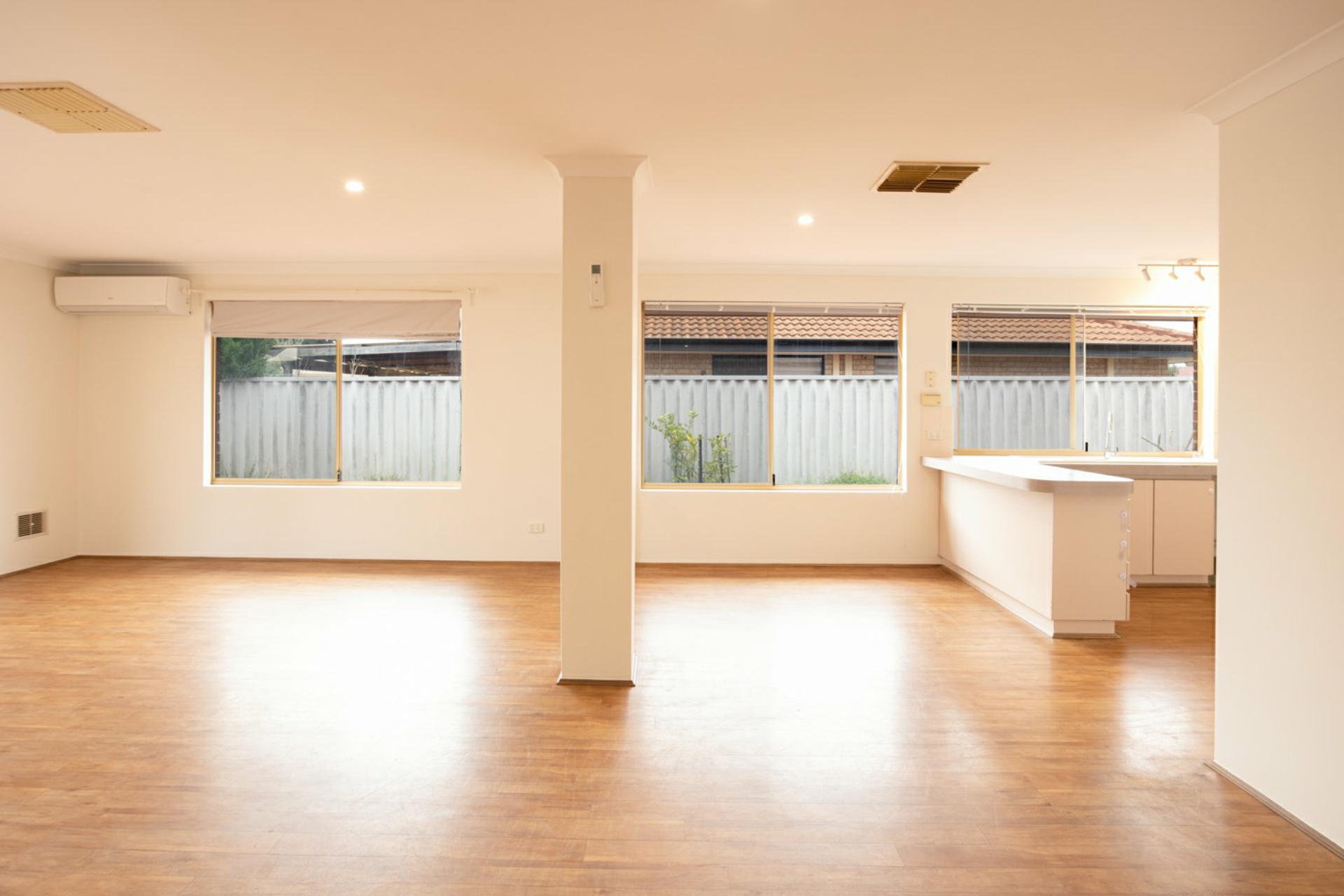 19 Lydiard Retreat, CANNING VALE