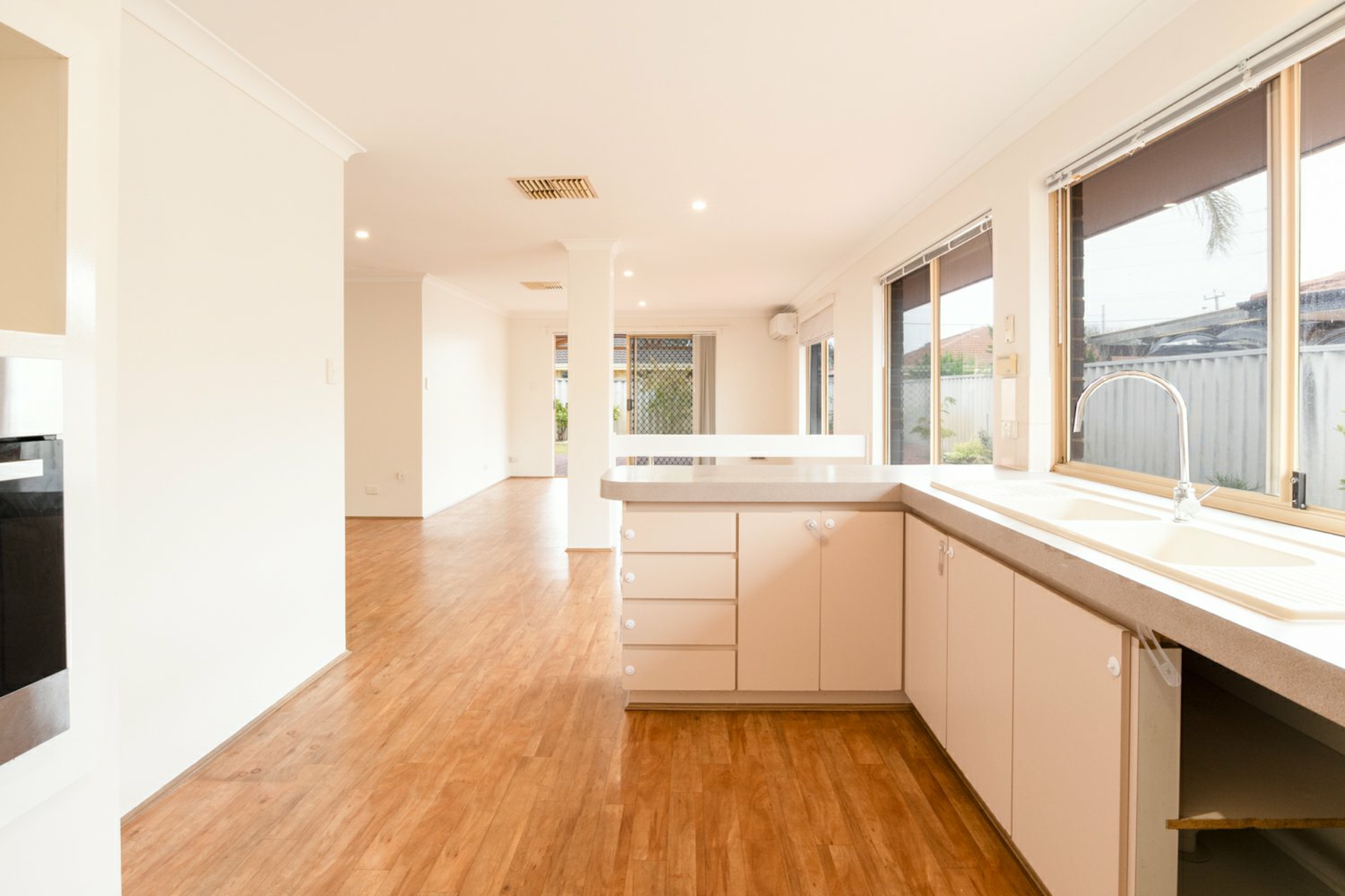 19 Lydiard Retreat, CANNING VALE