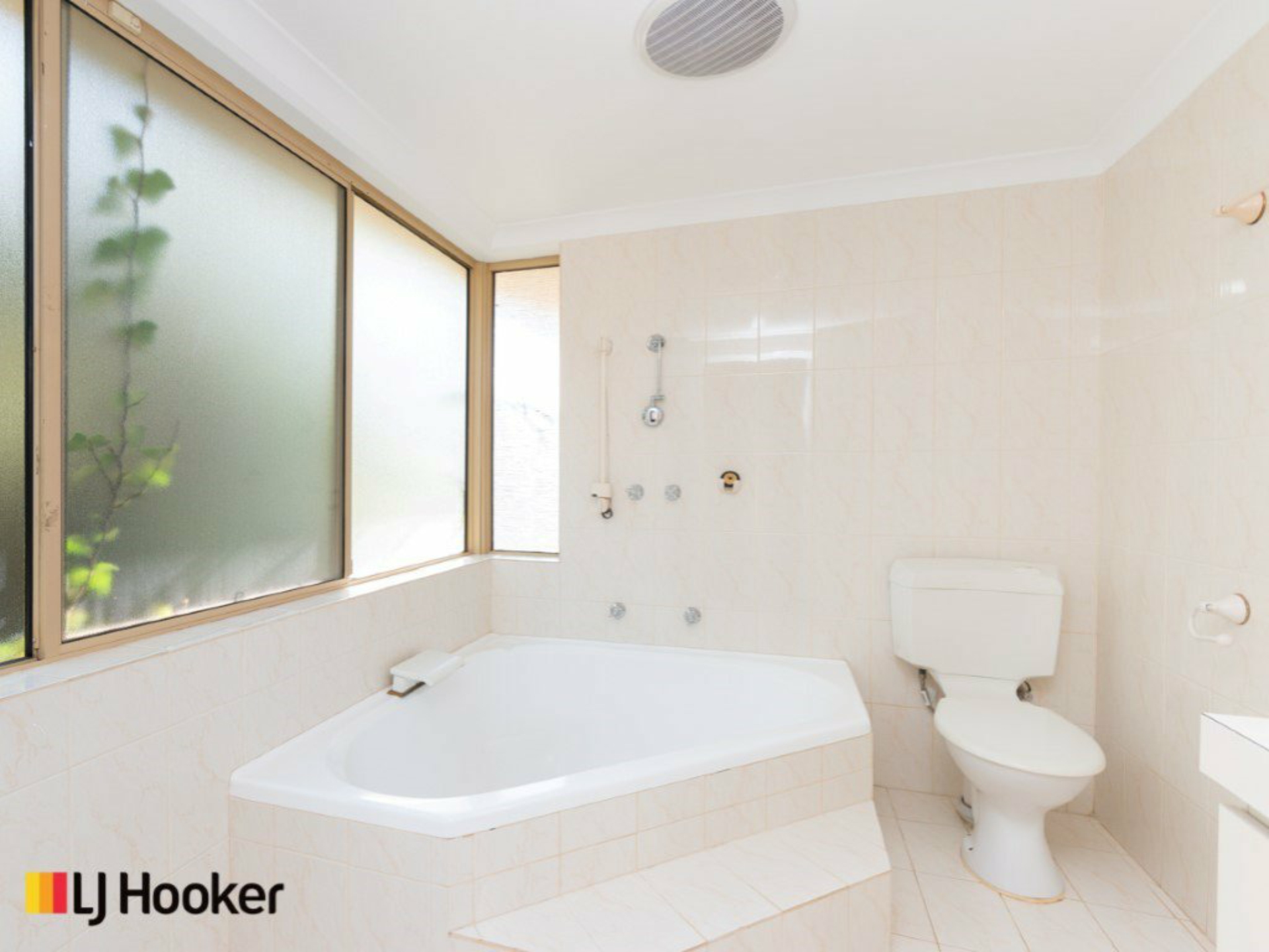 13 Balista Street, RIVERTON