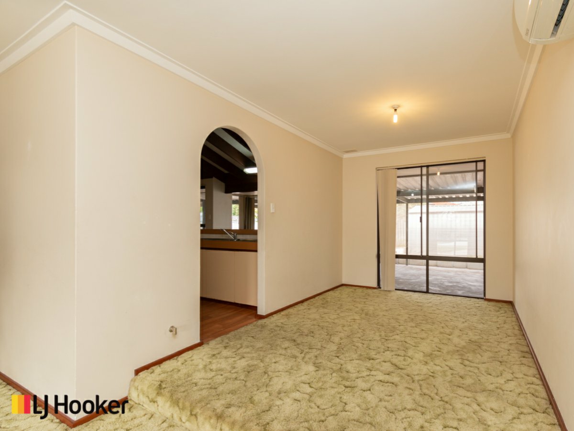 61 Glencairn Way, PARKWOOD