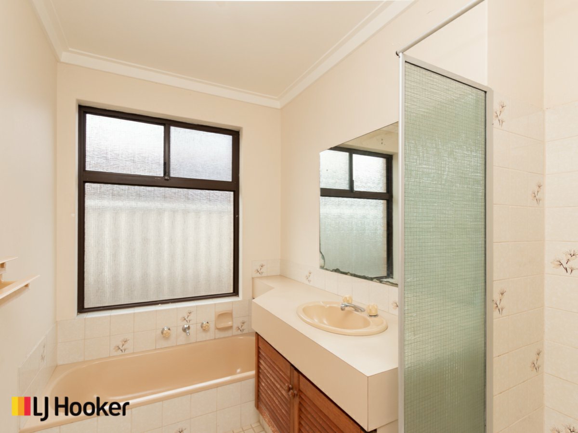 61 Glencairn Way, PARKWOOD