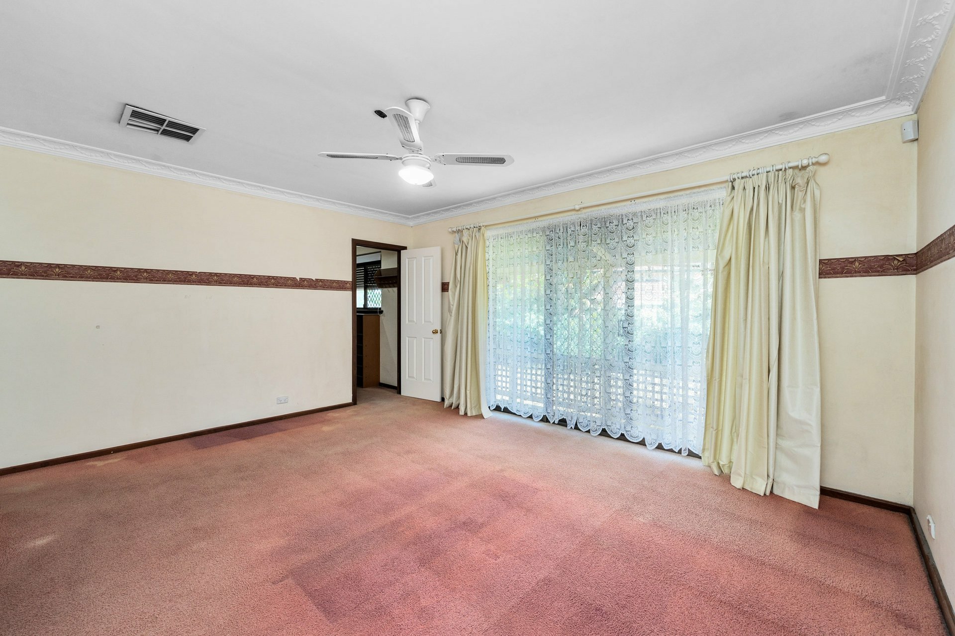 143 Parkin Street, ROCKINGHAM