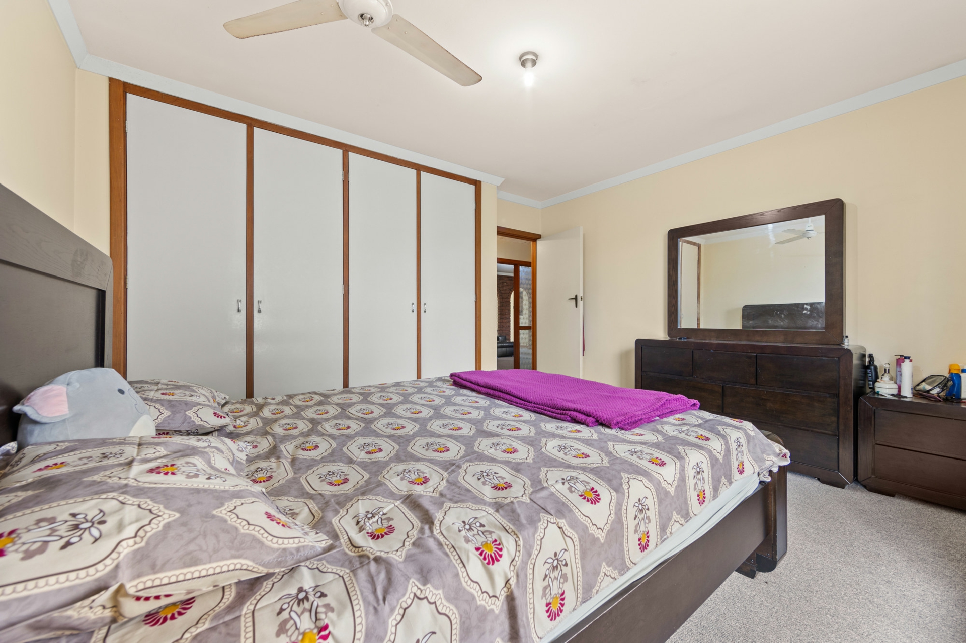 8 Panamuna Drive, WILLETTON