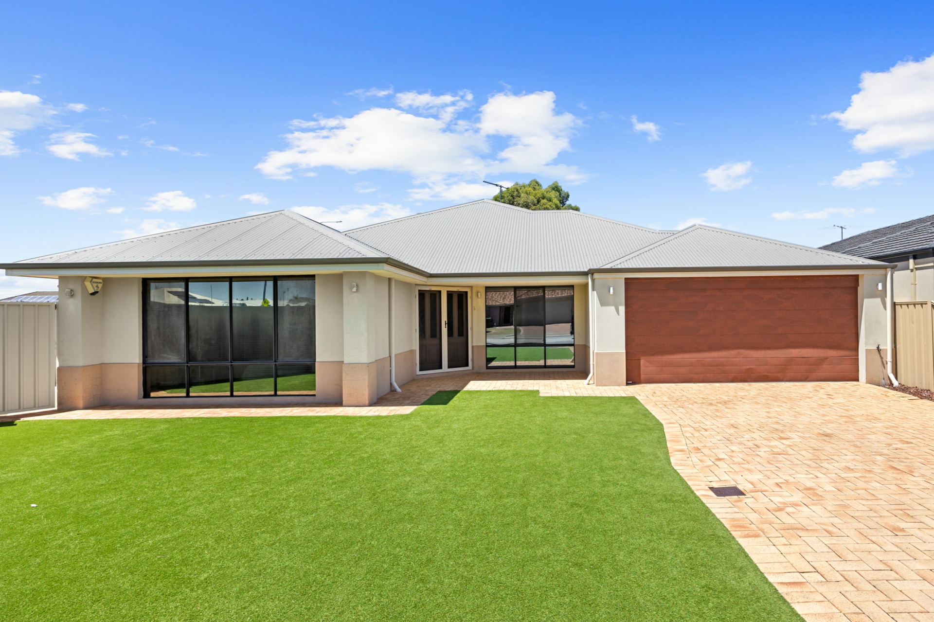 1 Tongaroo Boulevard, SUCCESS