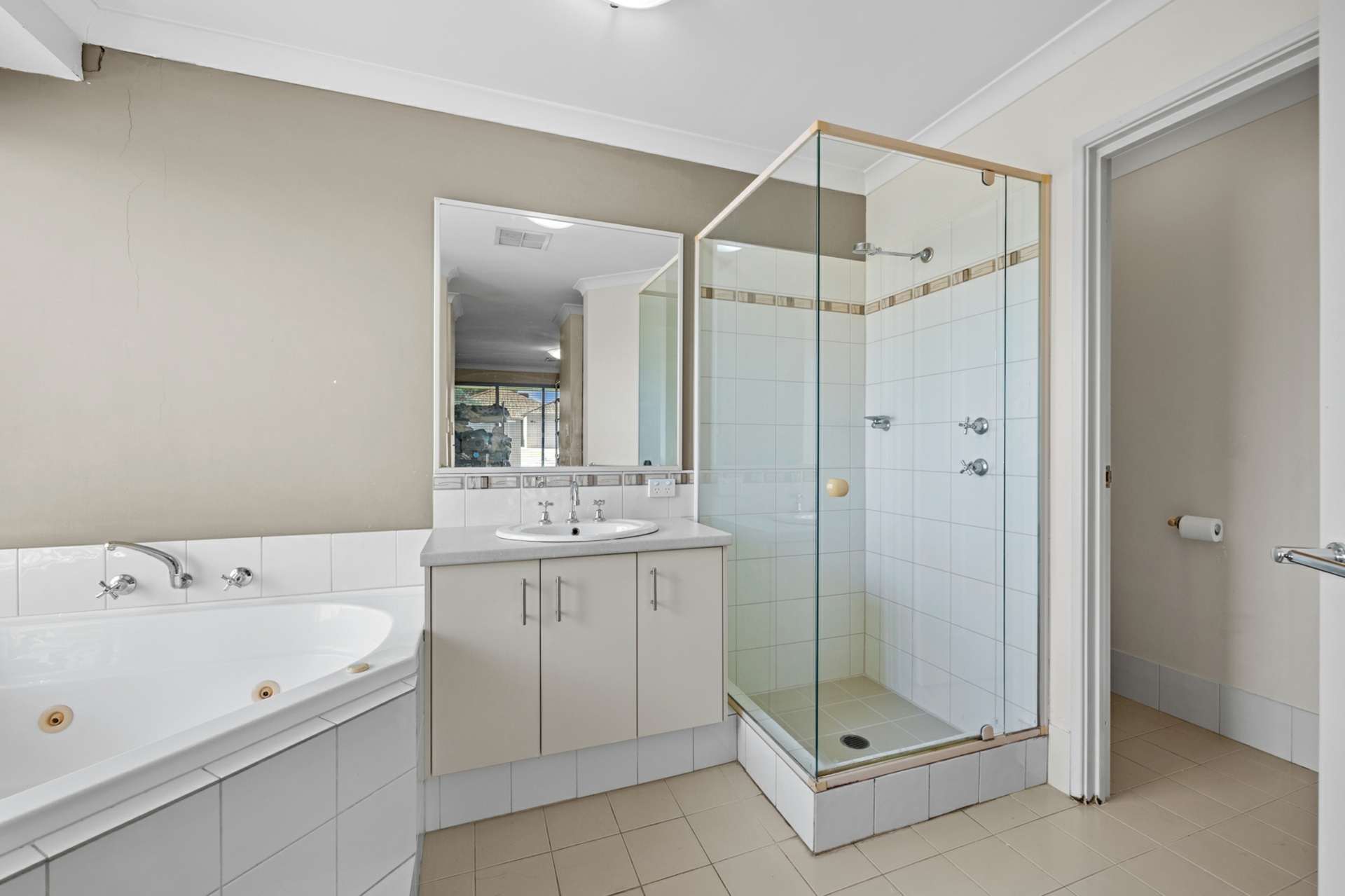 1 Tongaroo Boulevard, SUCCESS
