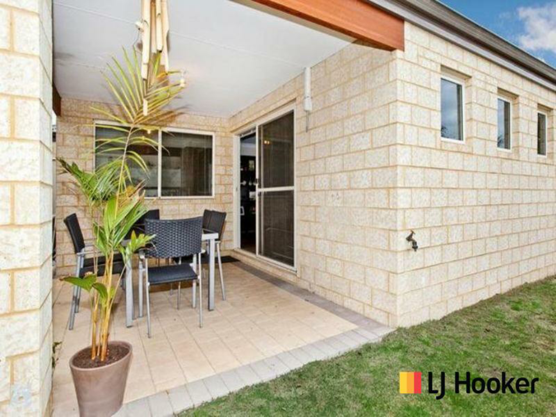 34 Peppermint Gardens, AUBIN GROVE