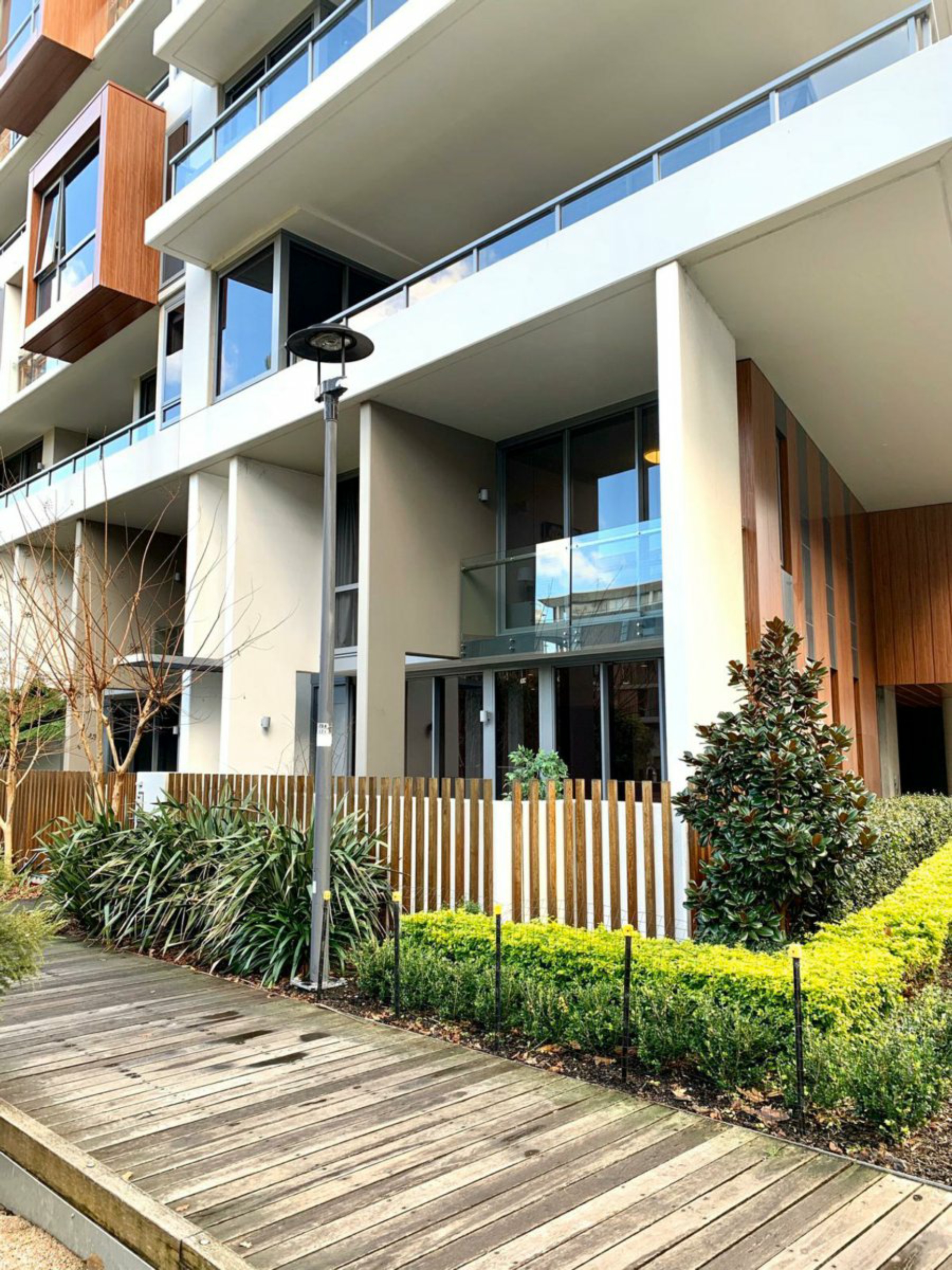 Apartment 9/8 Archibald Ave, WATERLOO