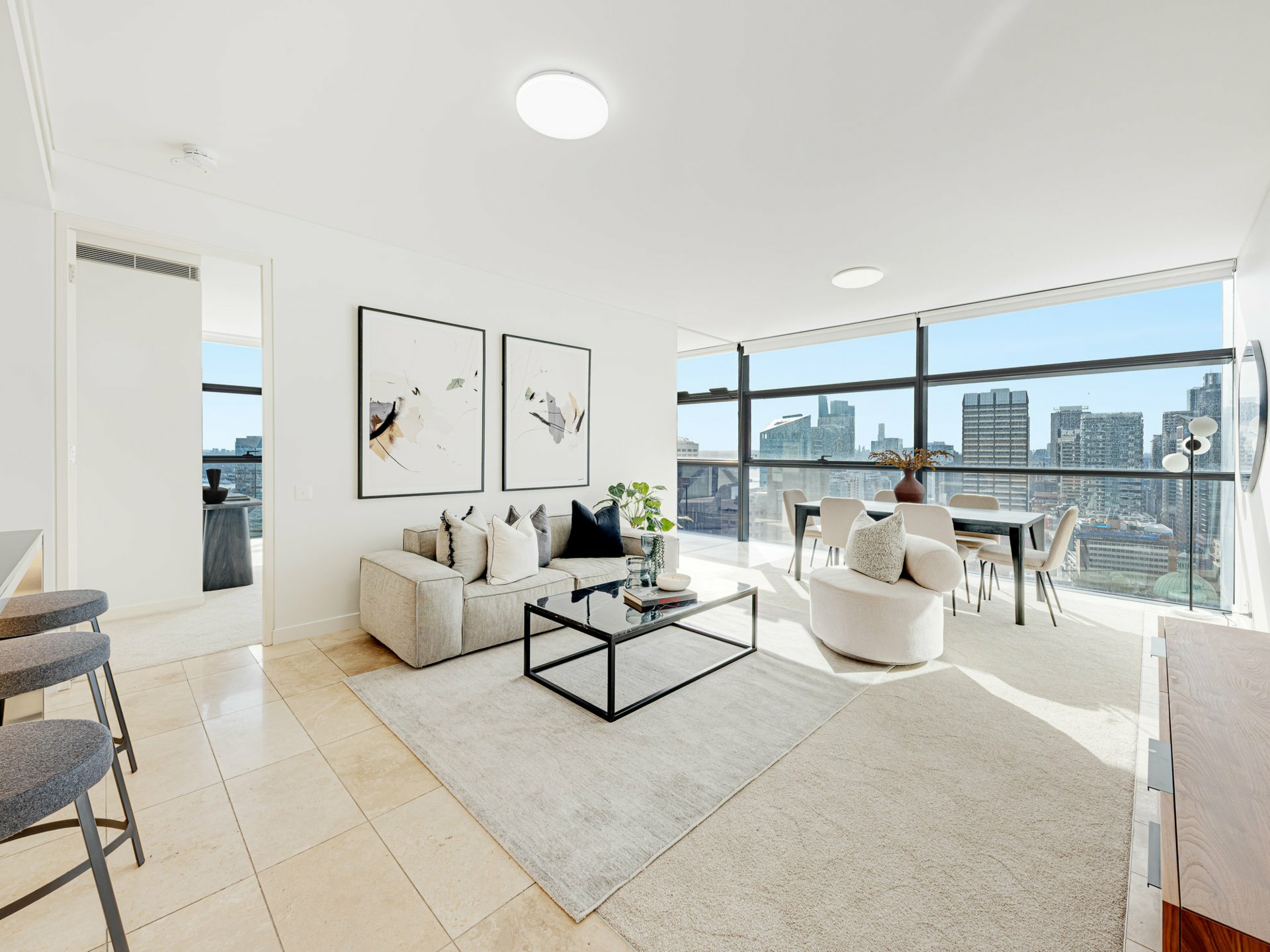 Apartment 4001/101 Bathurst Street — photo from LJ Hooker Chinatown