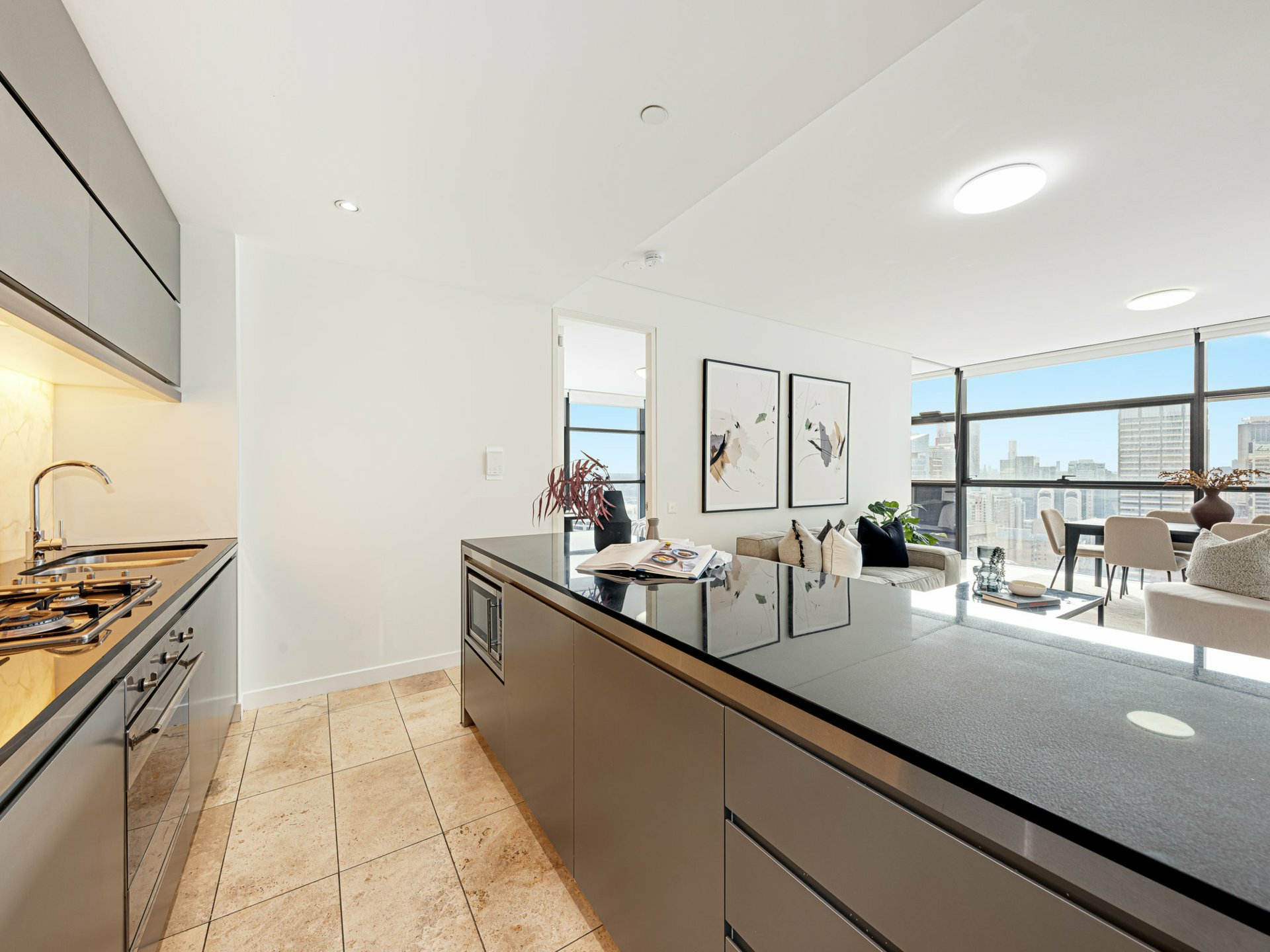Apartment 4001/101 Bathurst Street — photo 2 of 9