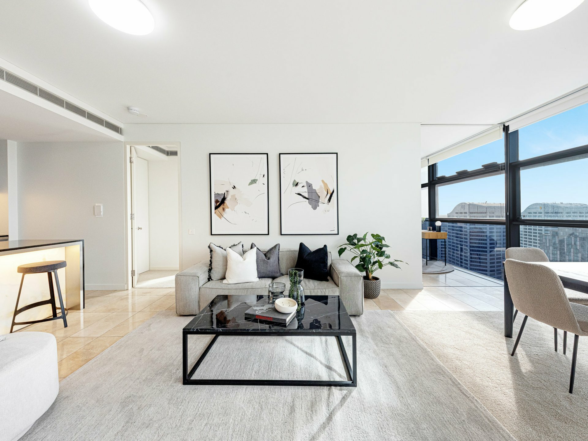 Apartment 4001/101 Bathurst Street — photo 3 of 9