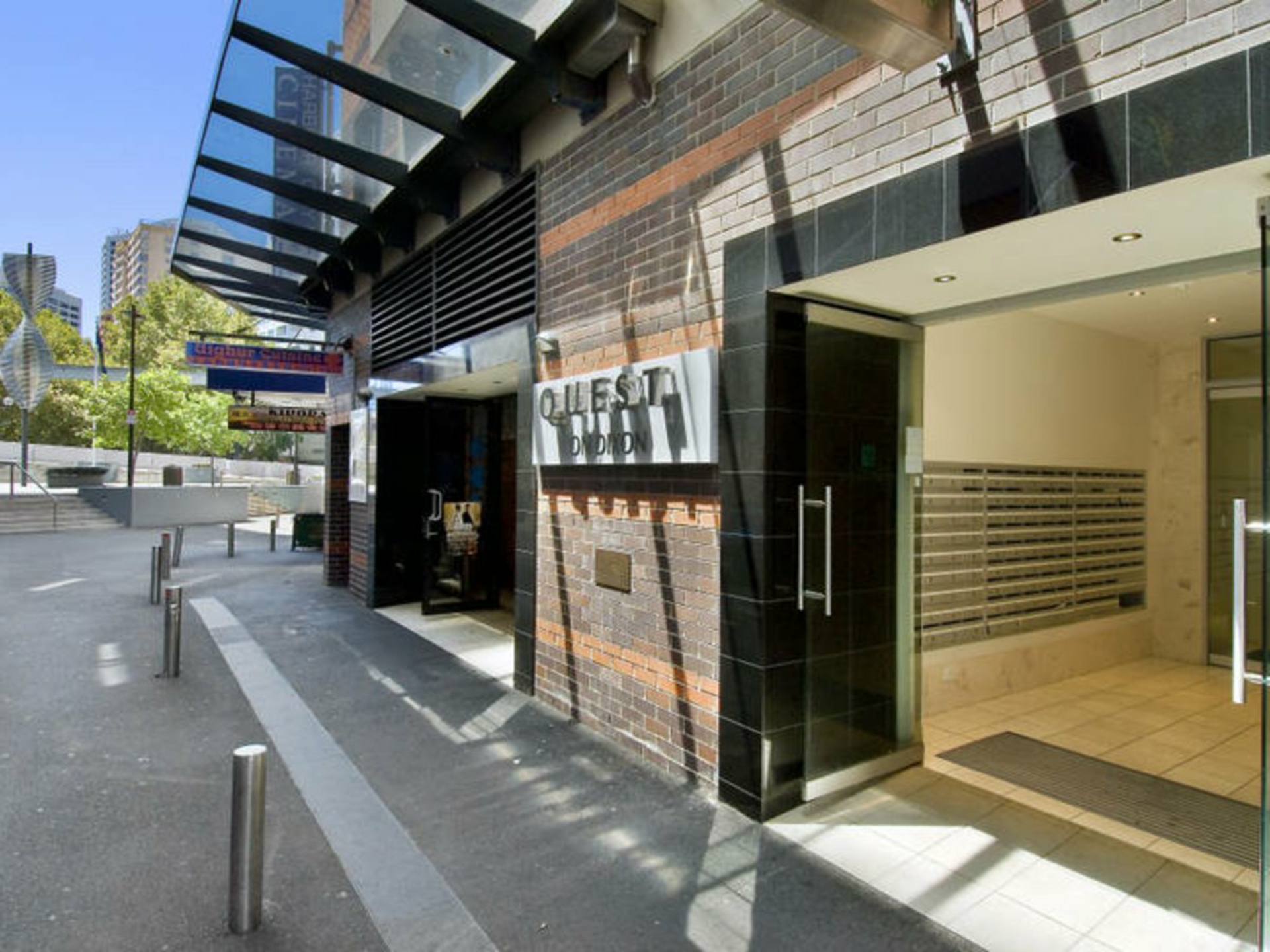 Unit 111/2-8 Dixon Street — photo from LJ Hooker Chinatown