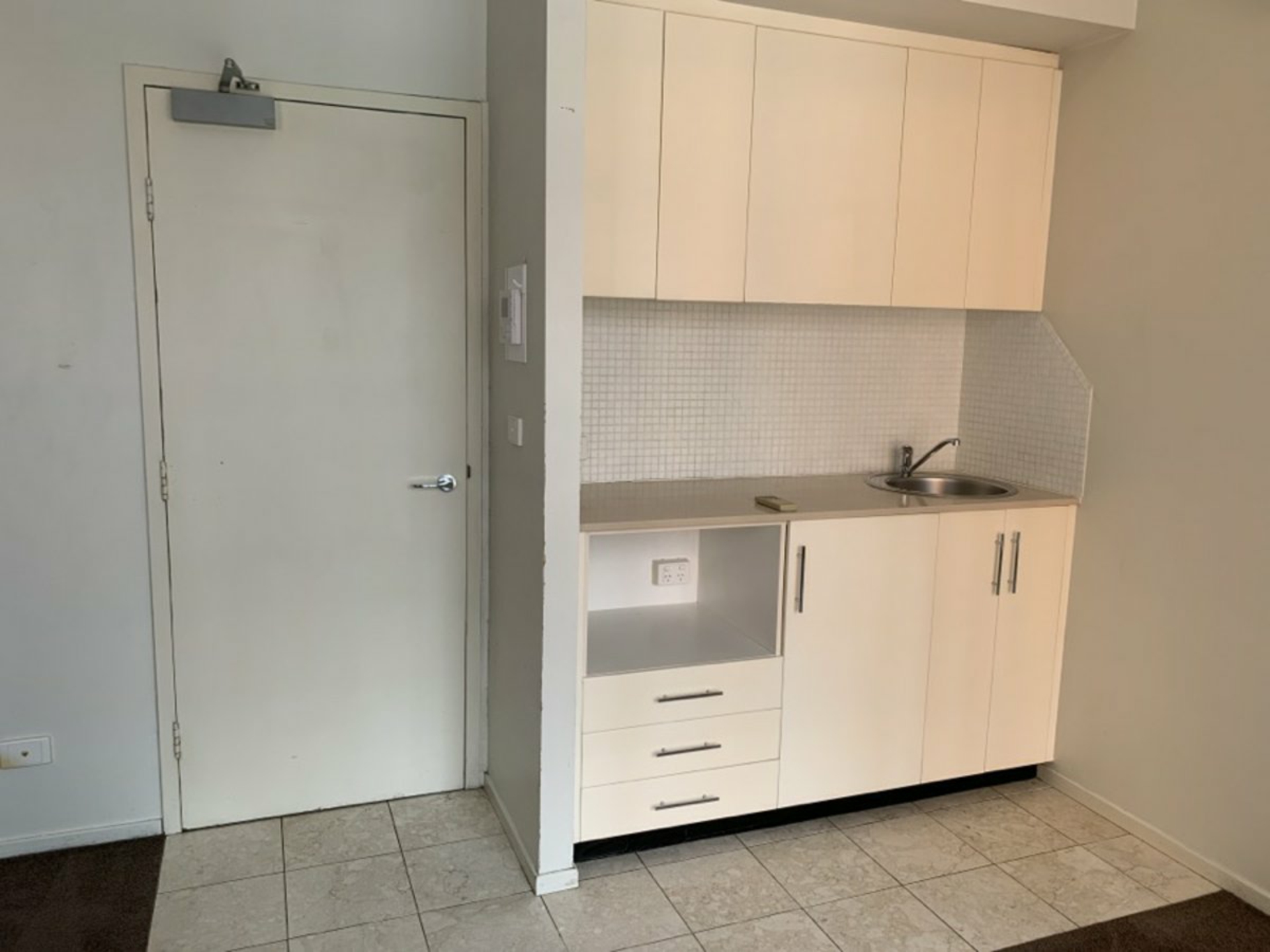 Unit 111/2-8 Dixon Street — photo 3 of 7