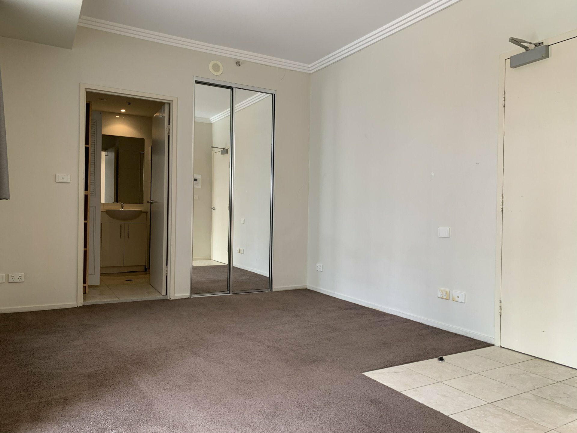 Unit 111/2-8 Dixon Street — photo 4 of 7