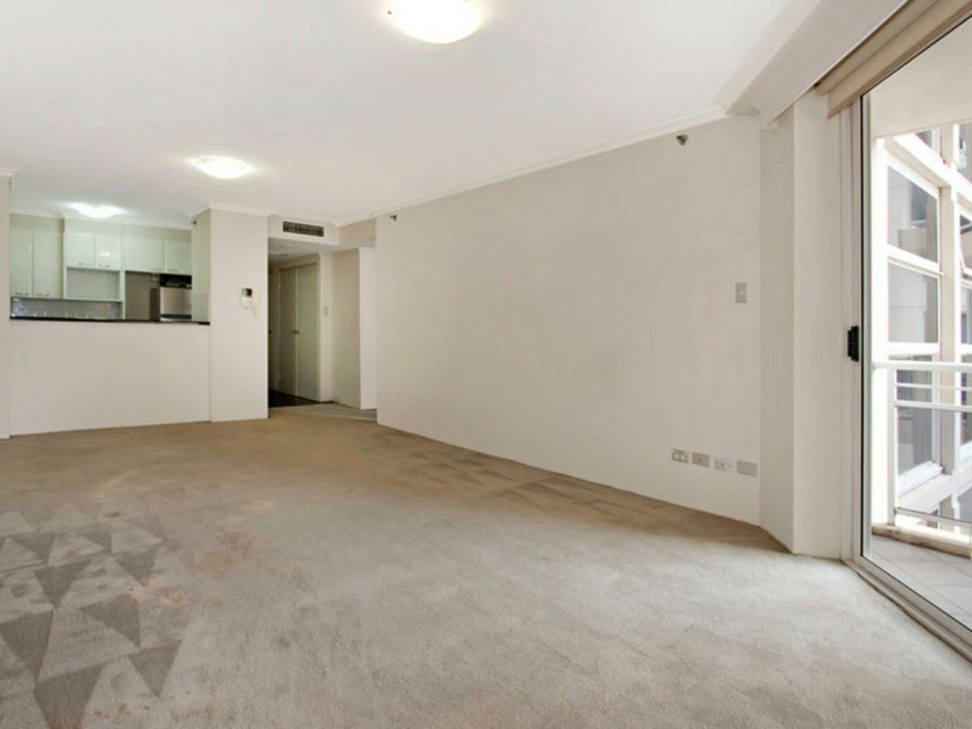 Apartment 282/569-581 George Street — photo 5 of 10
