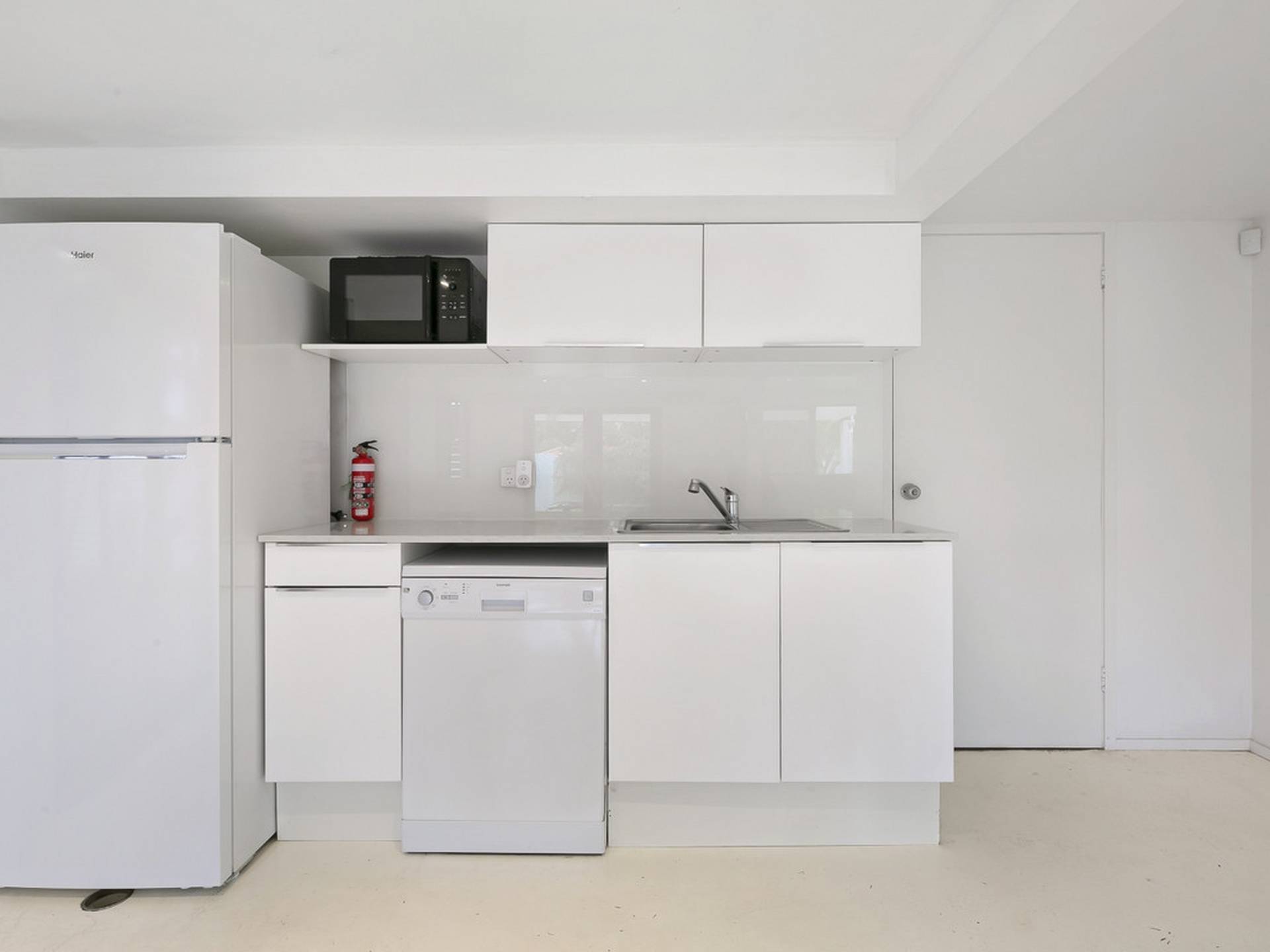 8 Ridgeway Avenue, SOUTHPORT