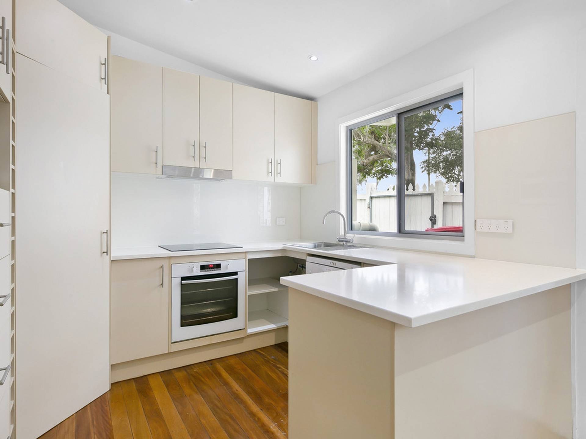 8 Ridgeway Avenue, SOUTHPORT