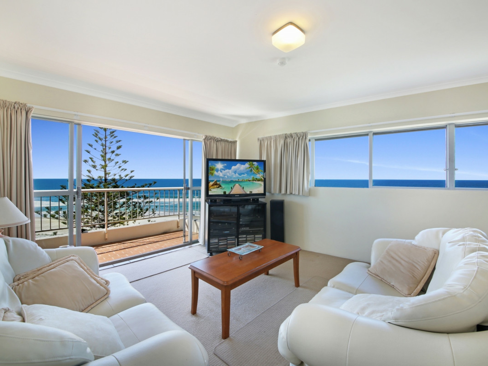 27/204 Ferny Avenue, SURFERS PARADISE