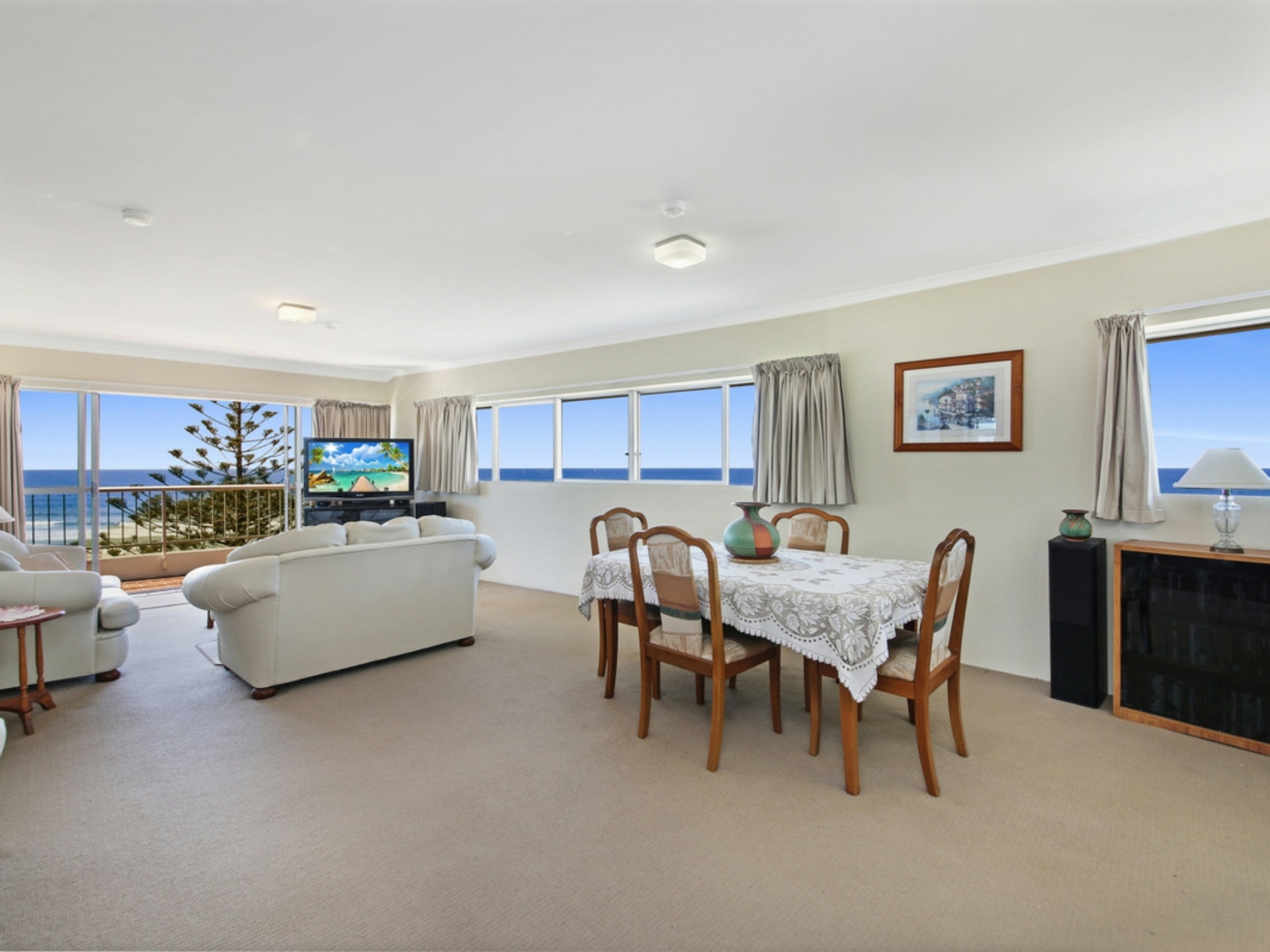 27/204 Ferny Avenue, SURFERS PARADISE