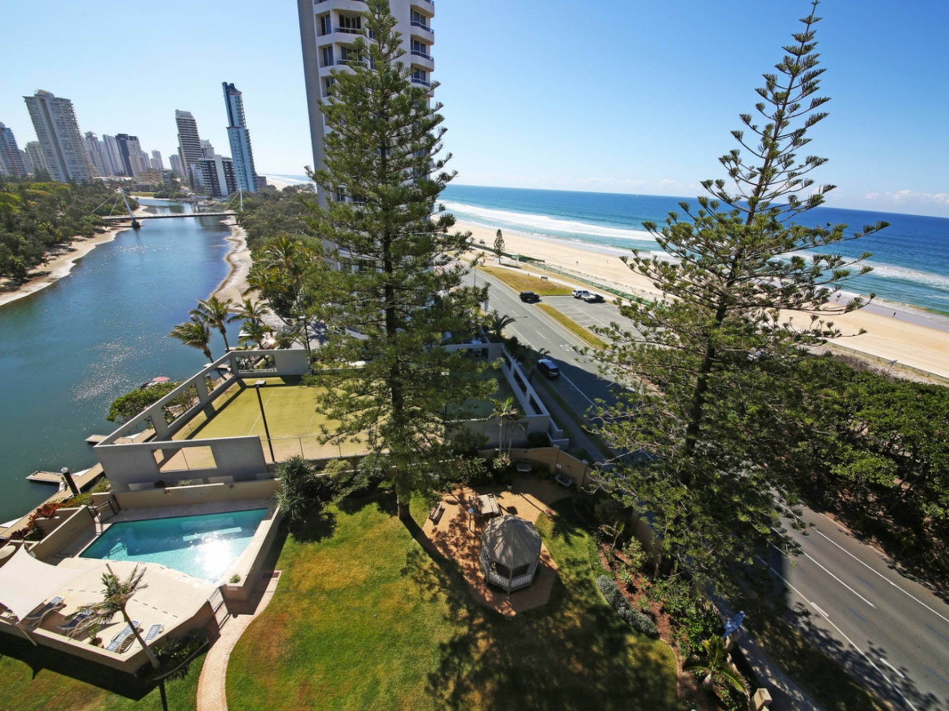 27/204 Ferny Avenue, SURFERS PARADISE