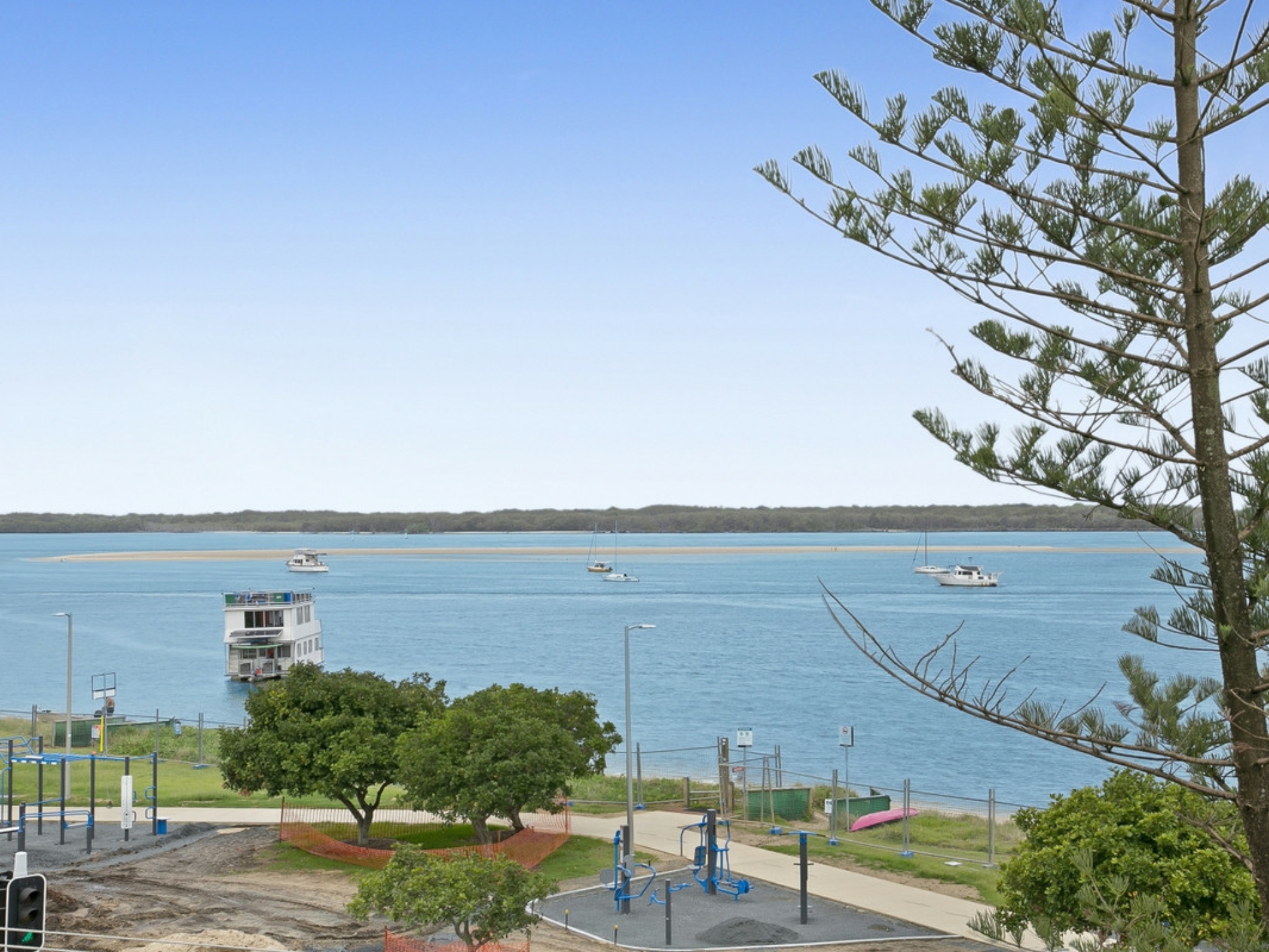 8/540 Marine Parade, Biggera Waters