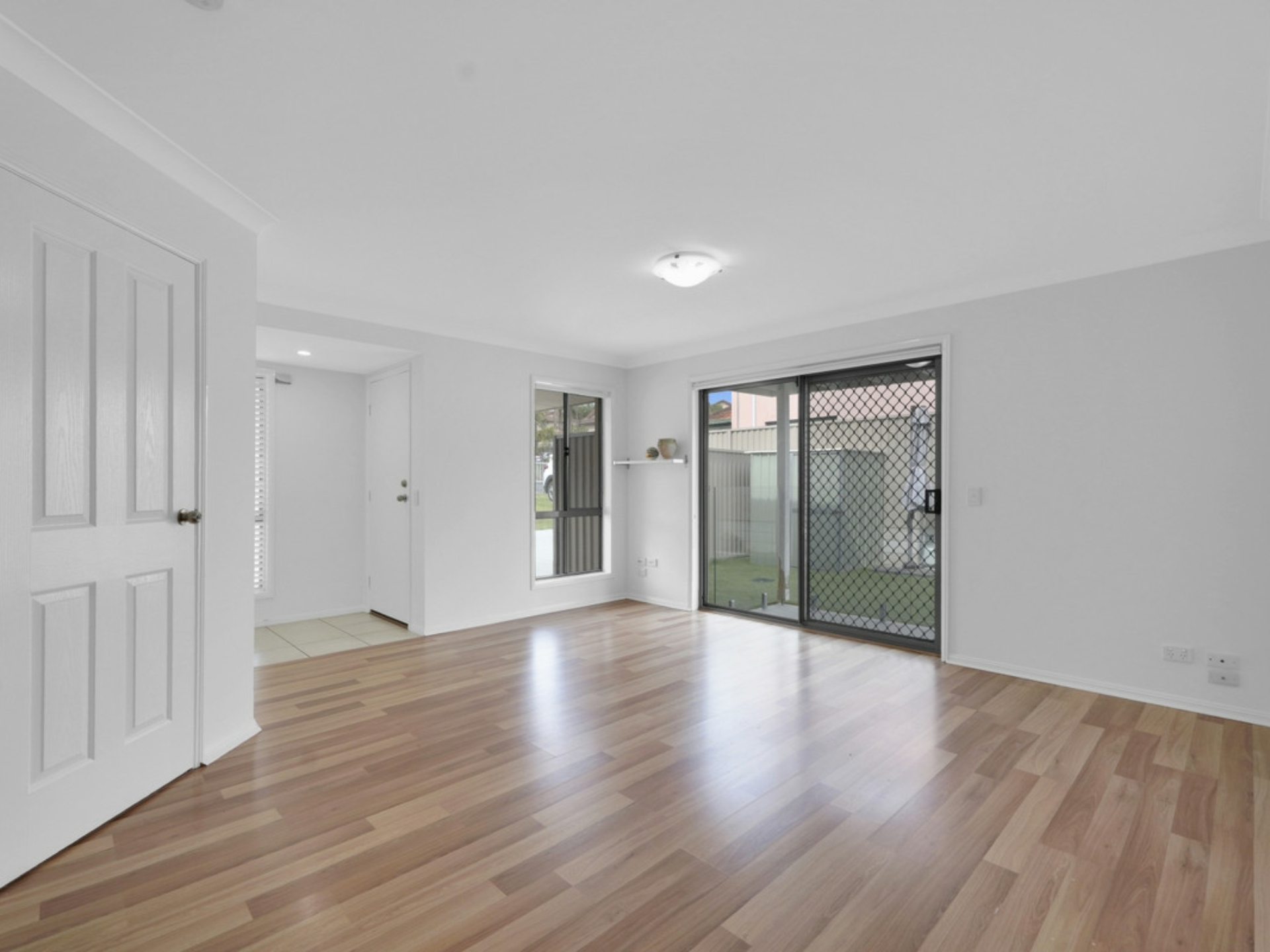 1/106 Greenacre Drive, PARKWOOD