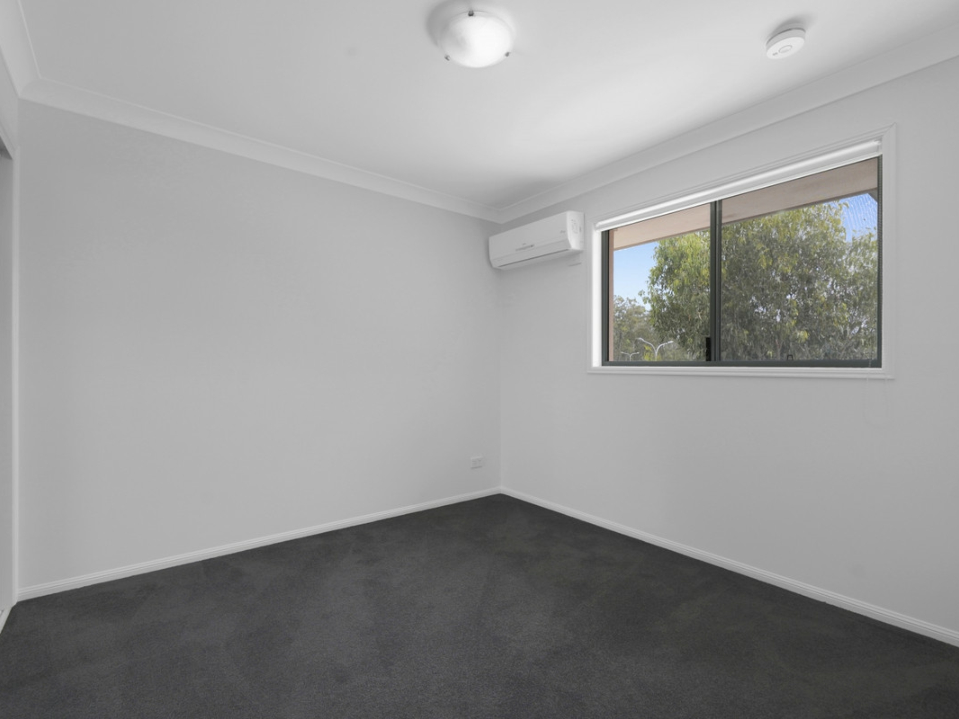 1/106 Greenacre Drive, PARKWOOD