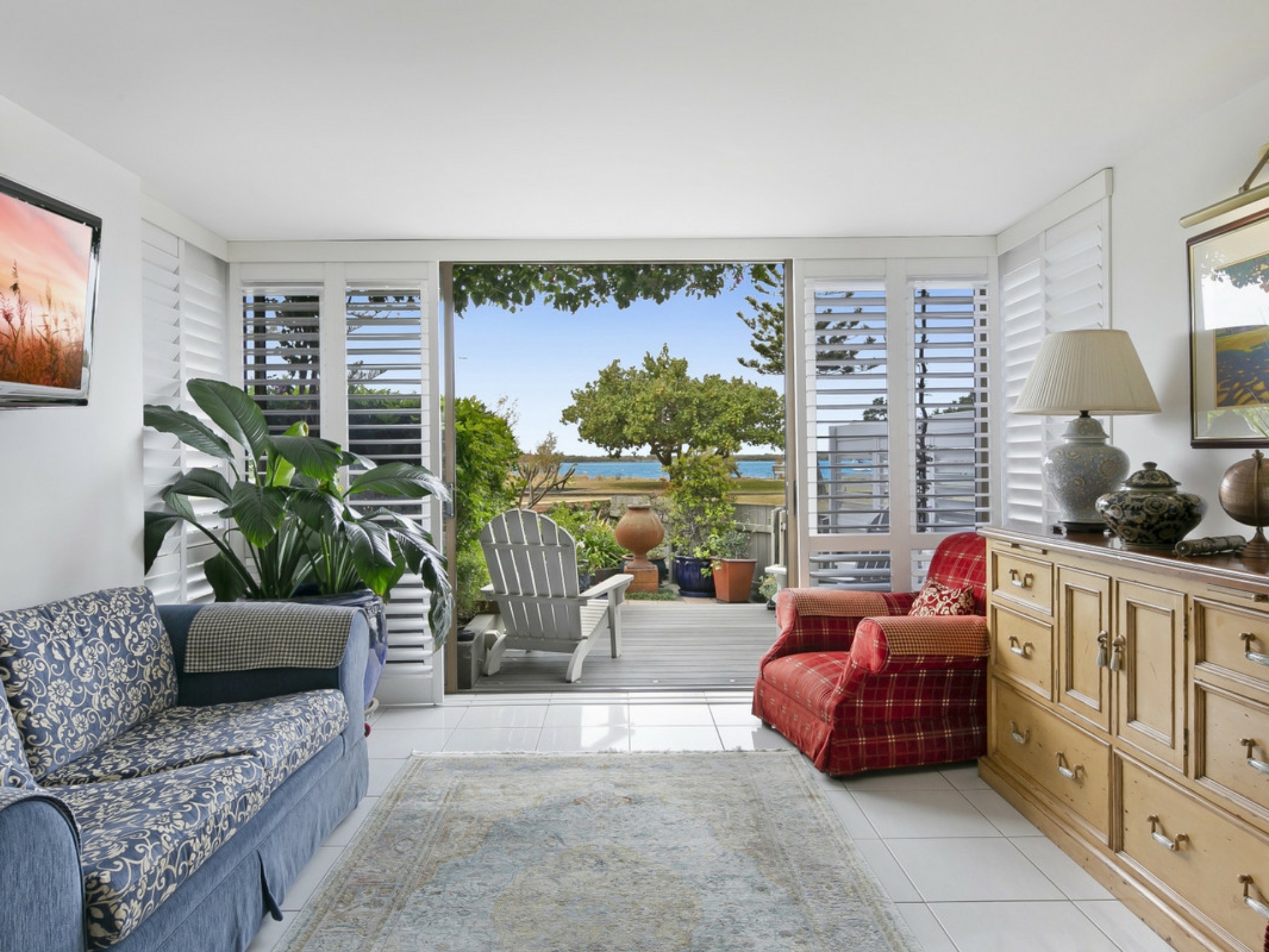 1/540 Marine Parade Biggera Waters QLD