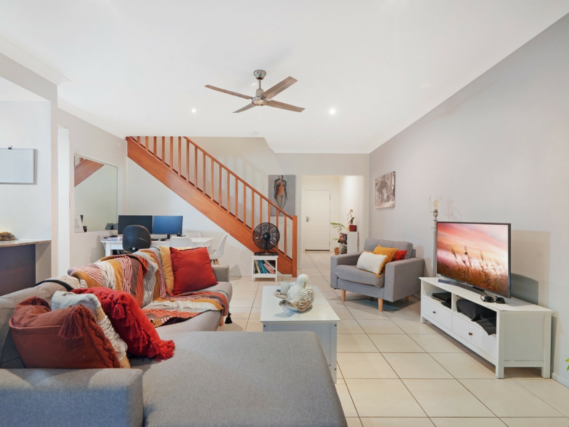 2/170 Whiting Street, LABRADOR