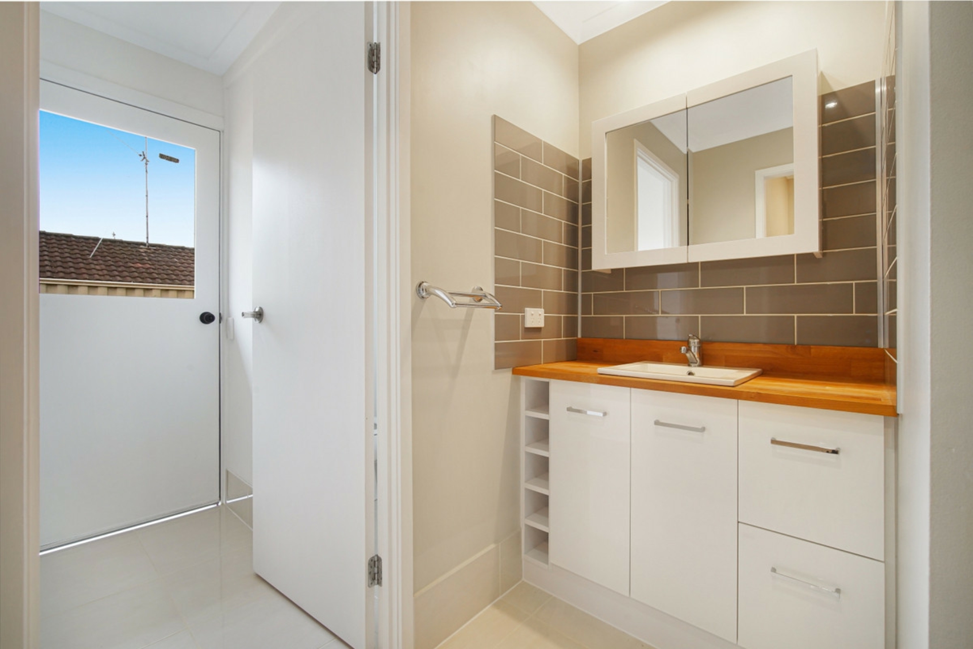 15 Aaron Street, COOMERA