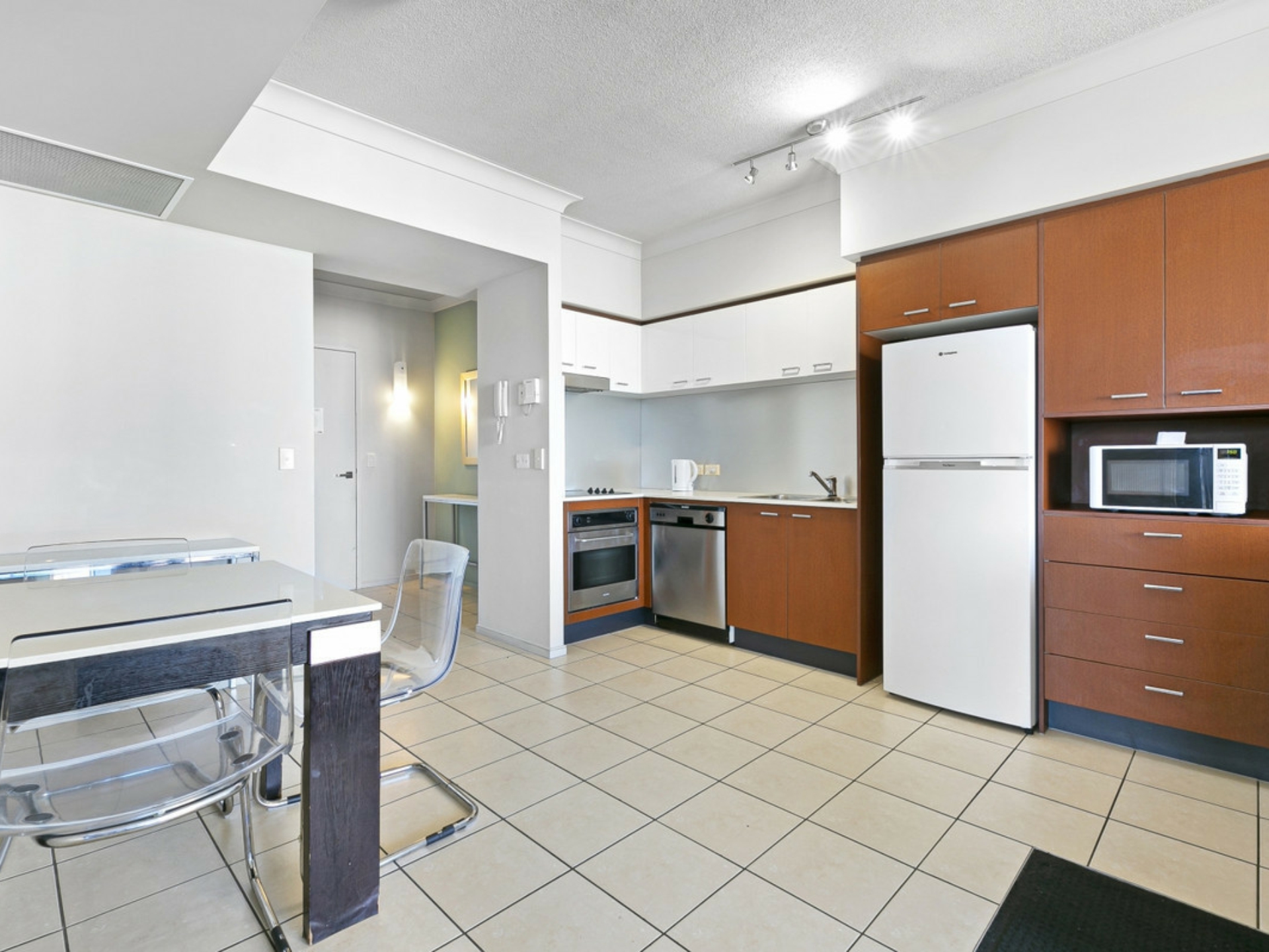3355/23 Ferny Avenue, SURFERS PARADISE
