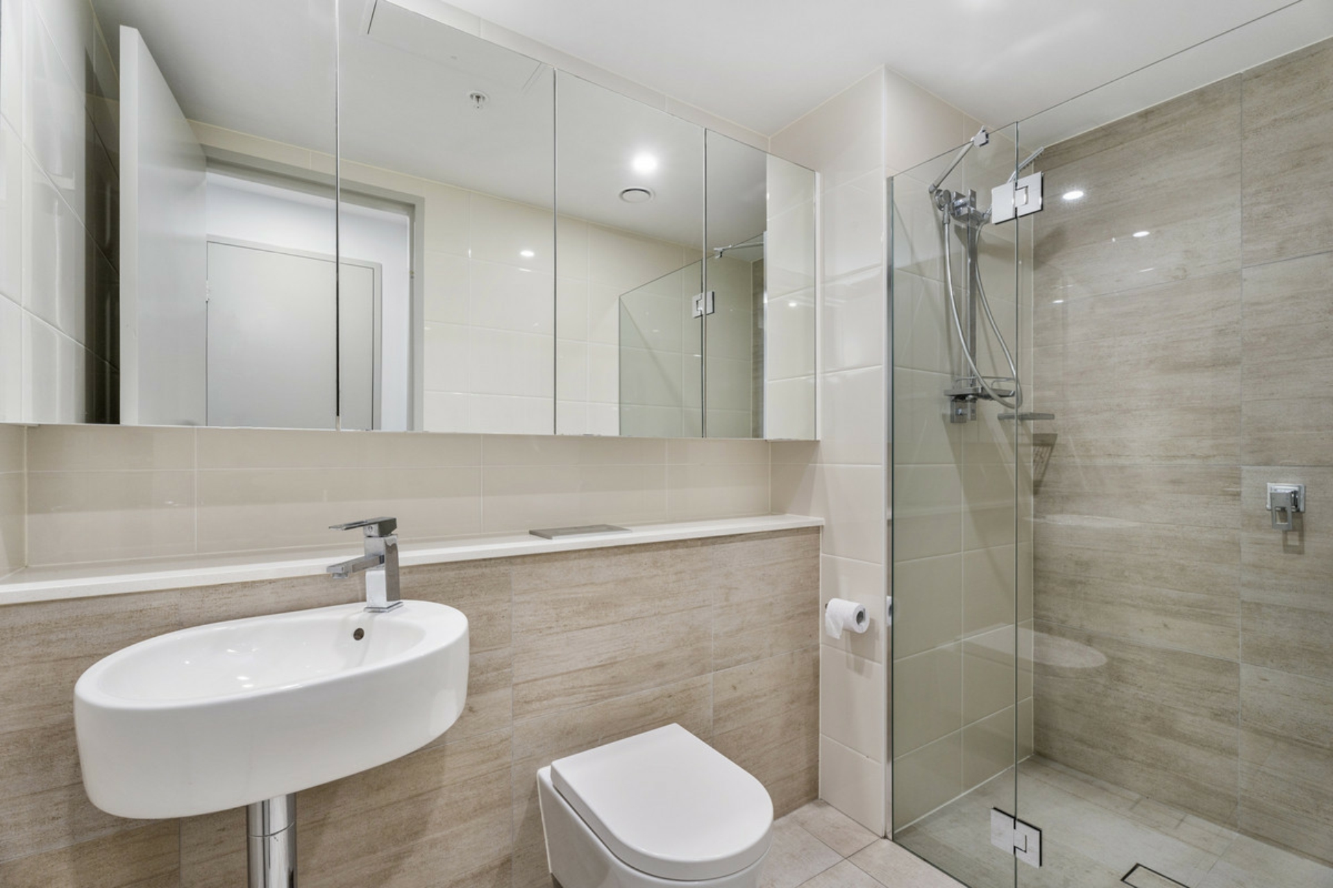 5311/2 Como Crescent, SOUTHPORT
