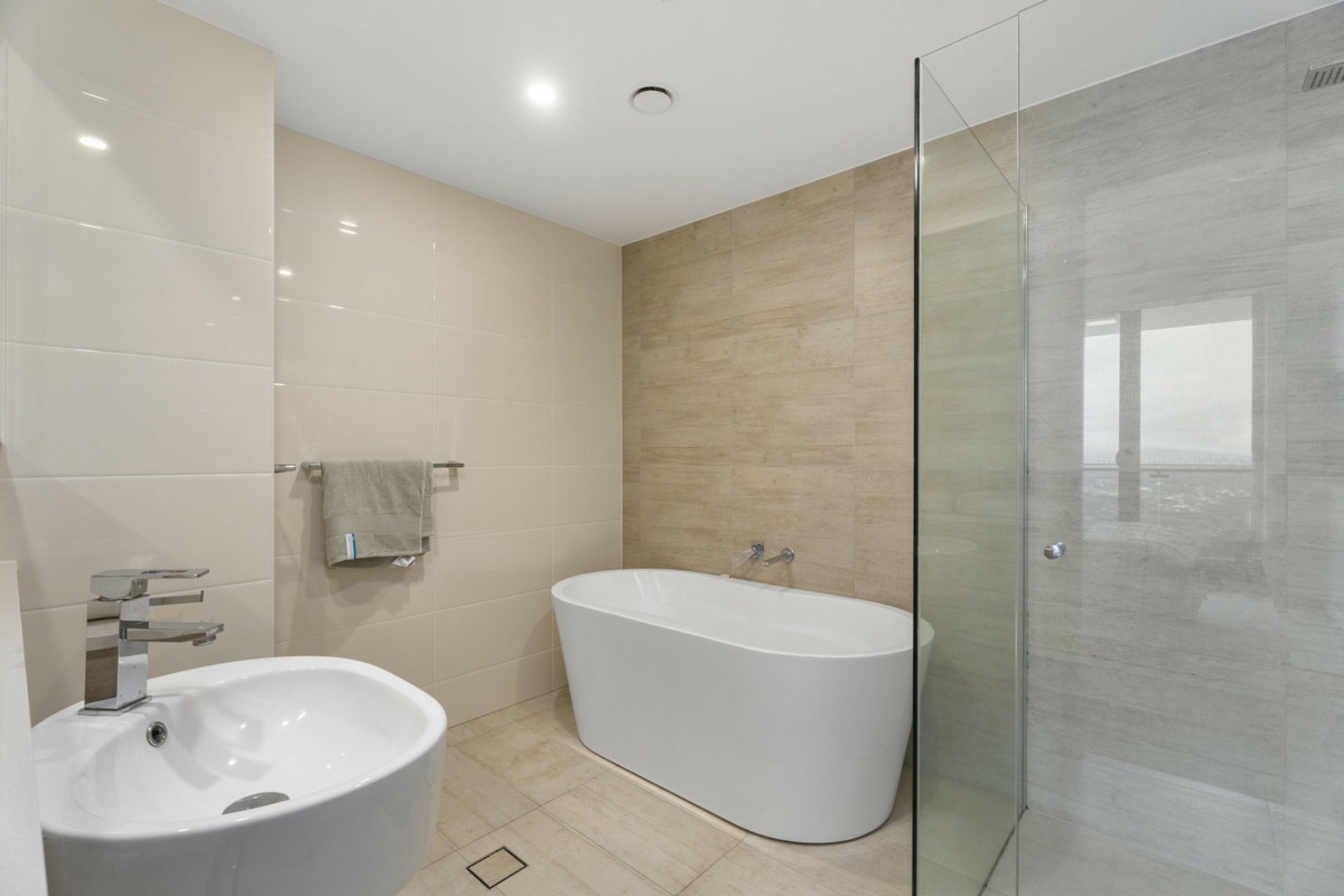 5311/2 Como Crescent, SOUTHPORT
