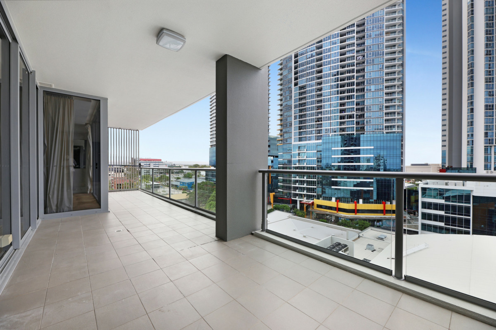 702/34 Scarborough Street, SOUTHPORT