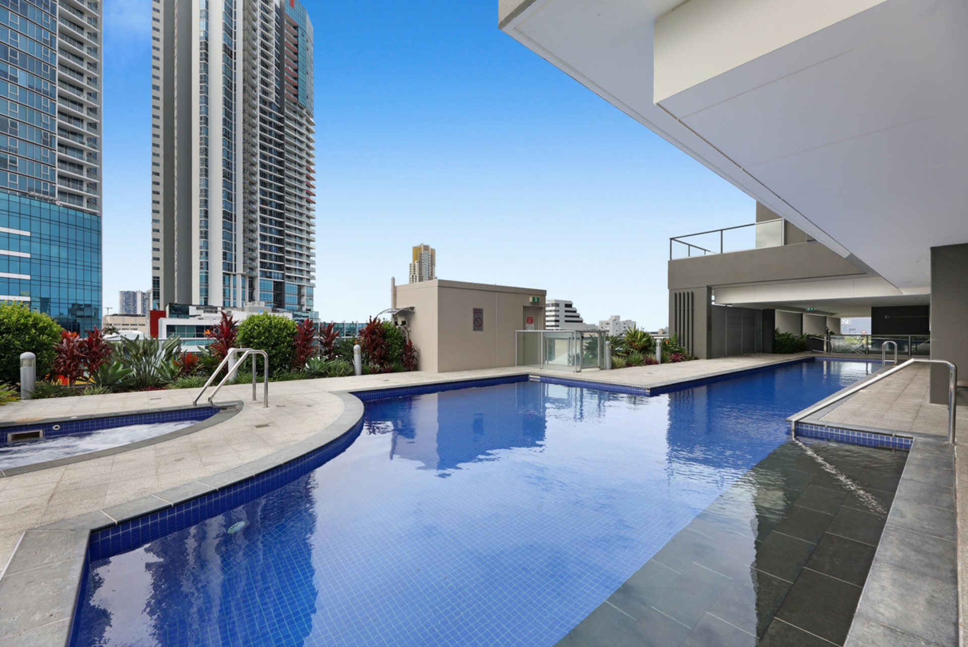 702/34 Scarborough Street, SOUTHPORT