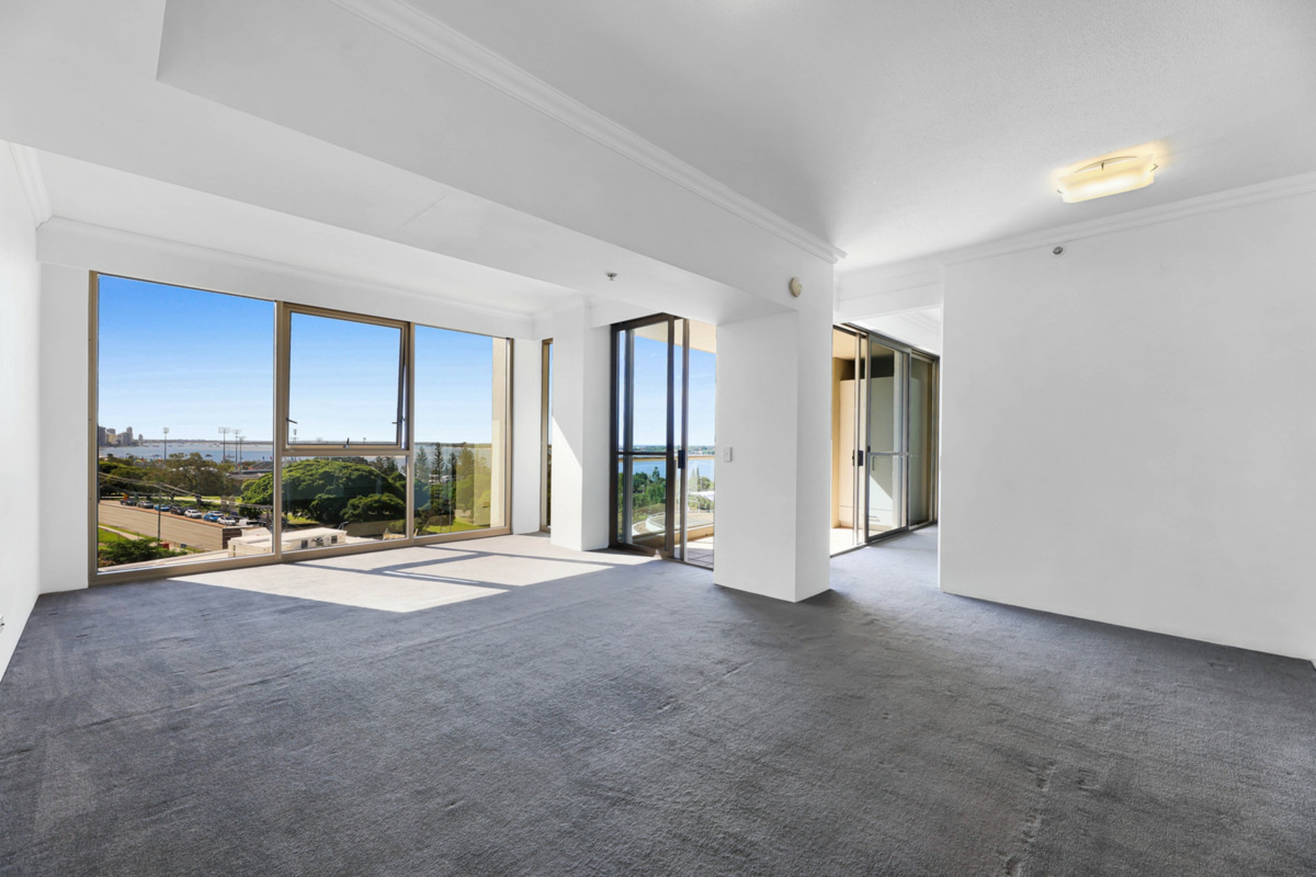 703/50 Marine Parade, SOUTHPORT