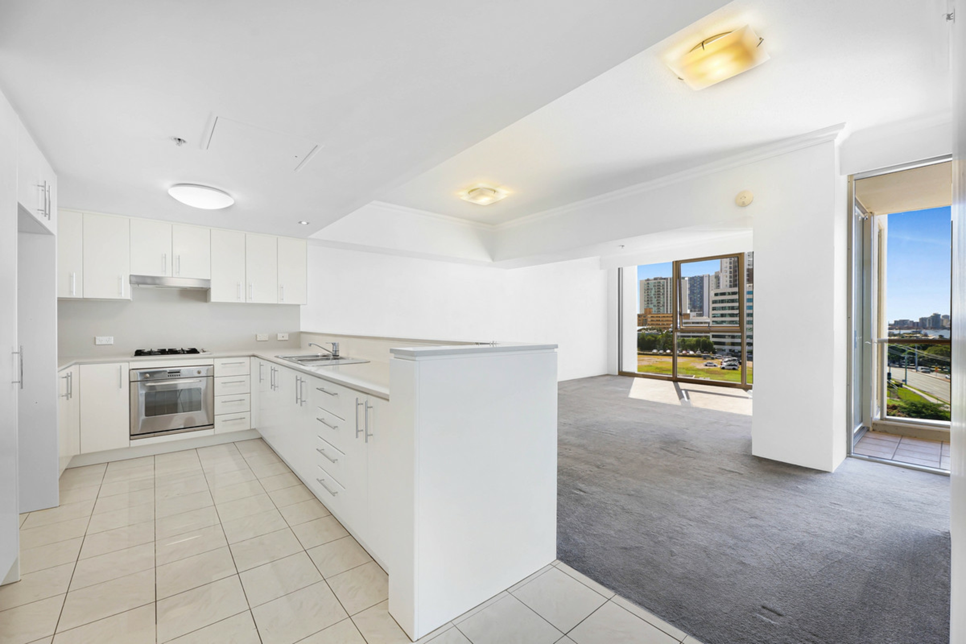 703/50 Marine Parade, SOUTHPORT