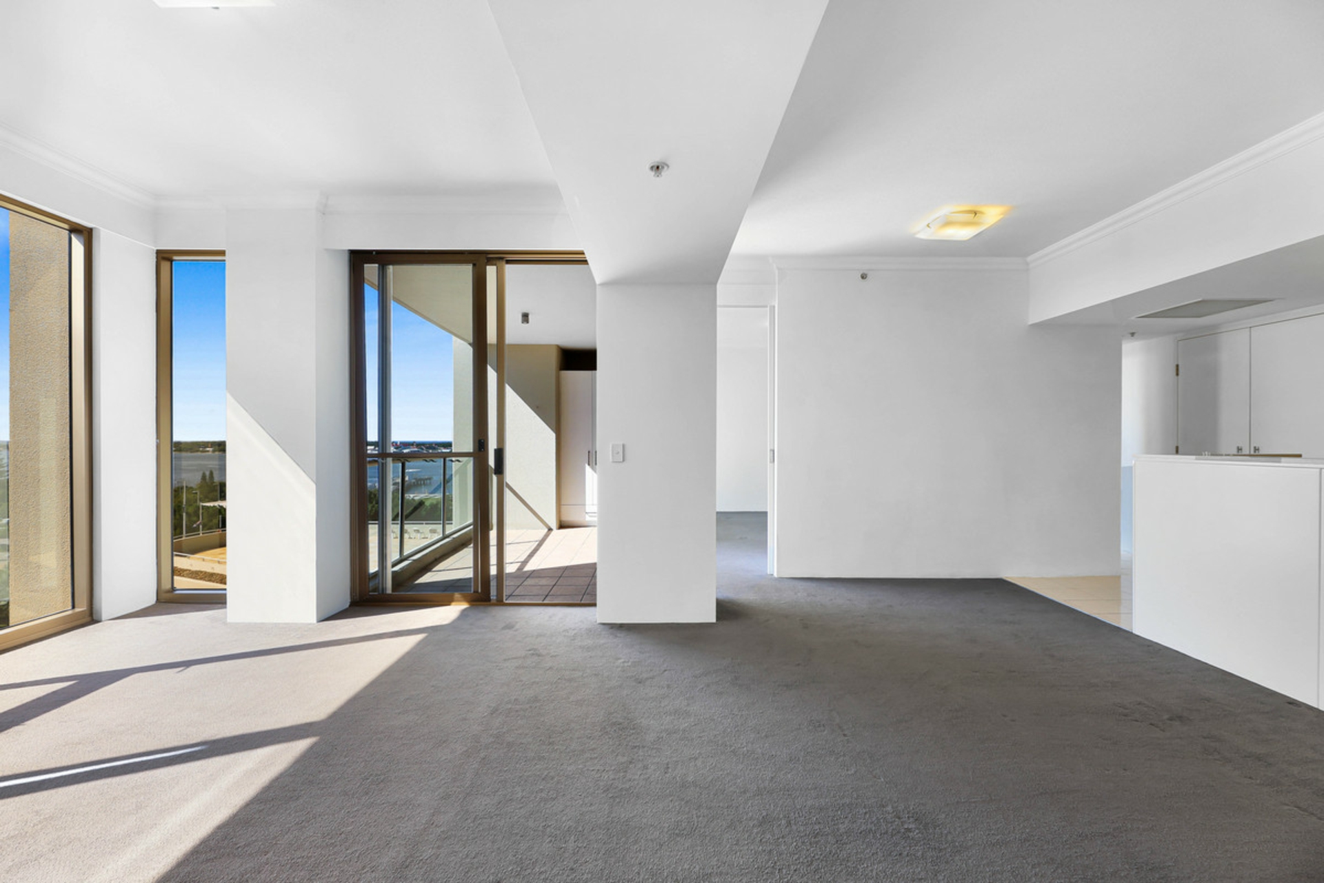 703/50 Marine Parade, SOUTHPORT