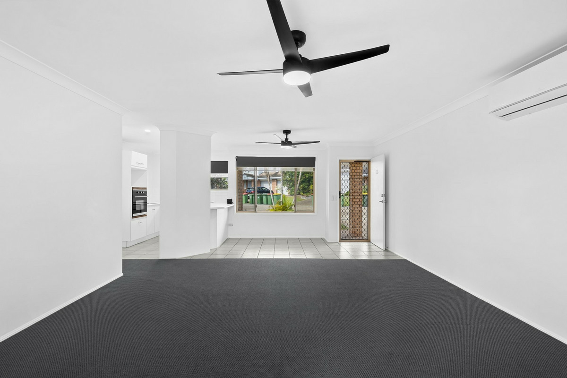 58/33 Edmund Rice Drive, SOUTHPORT