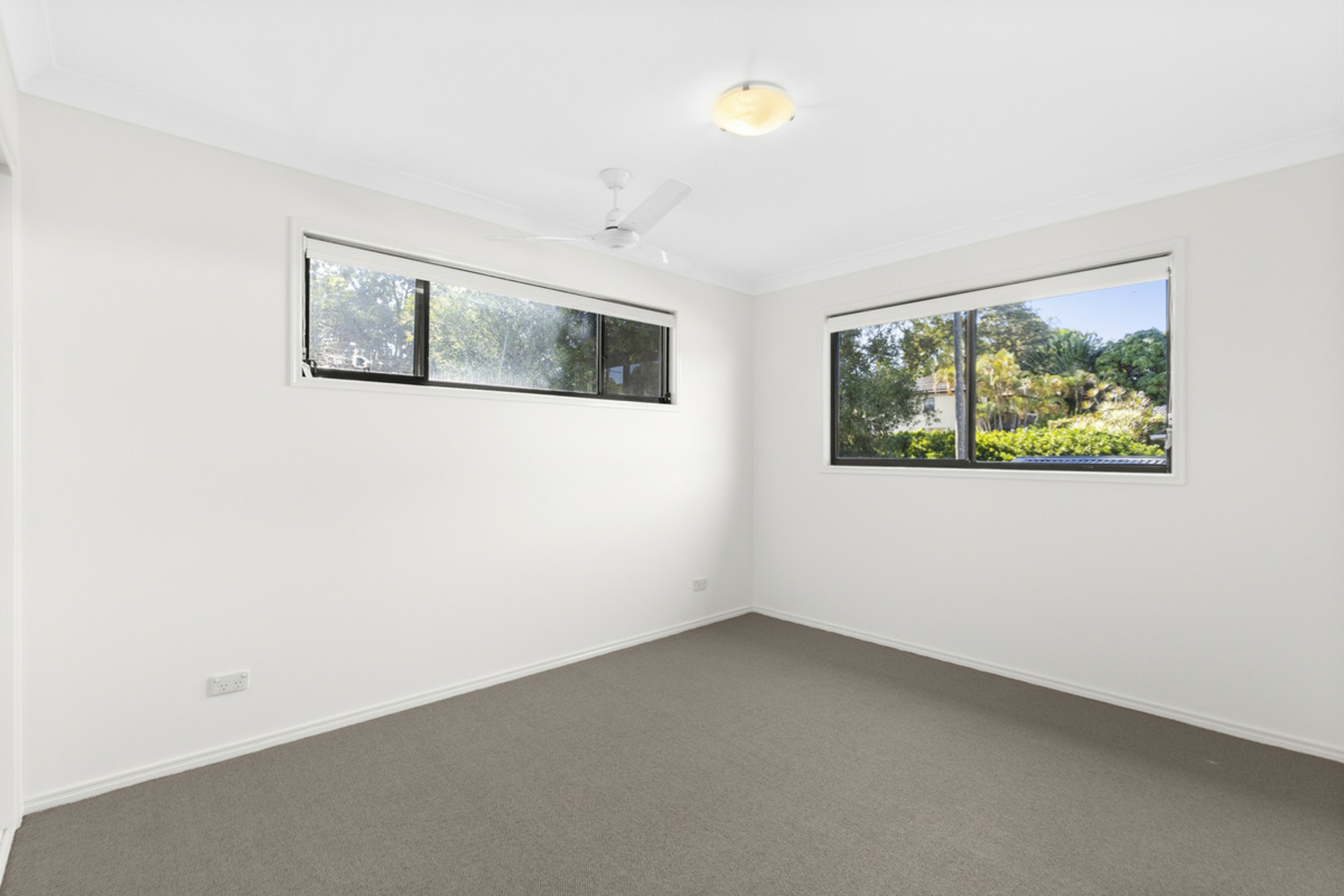 2/53 Gordon Street, LABRADOR