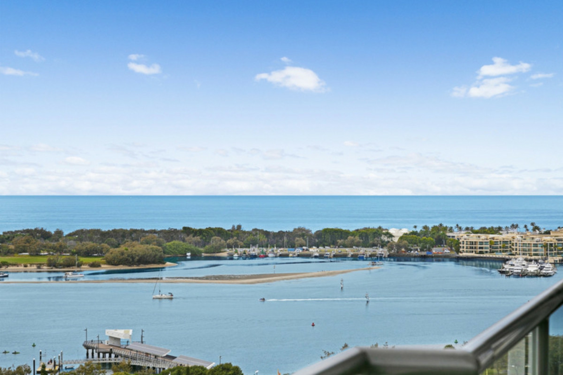 149/105 Scarborough Street, Southport