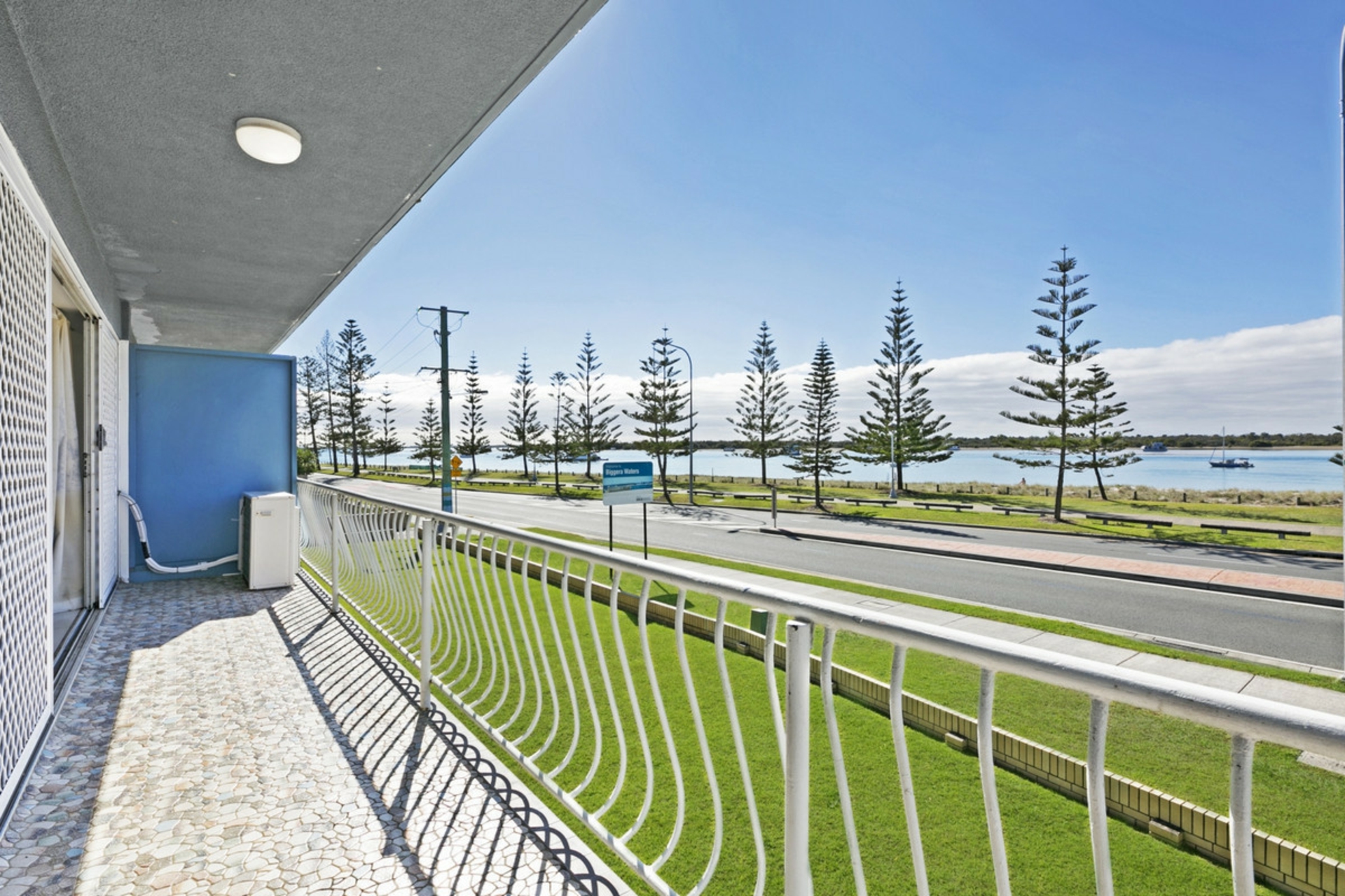 4/402 Marine Parade, BIGGERA WATERS
