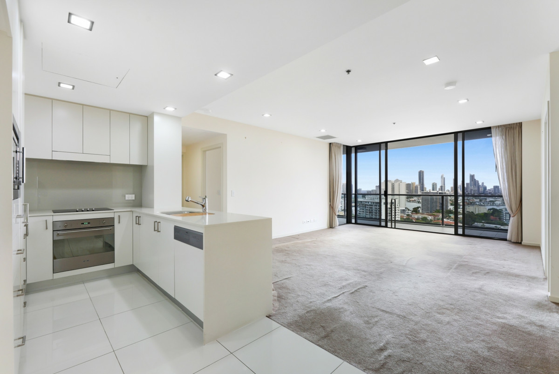 1804/34 Scarborough Street, SOUTHPORT