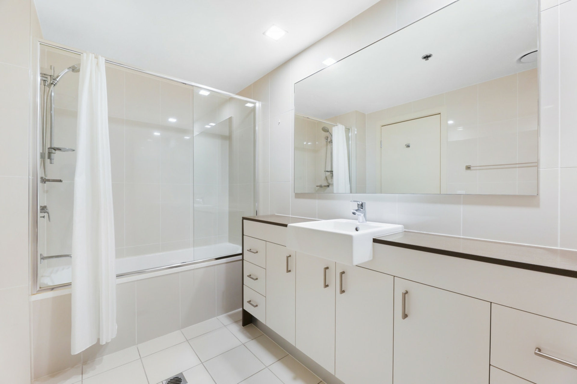 1804/34 Scarborough Street, SOUTHPORT